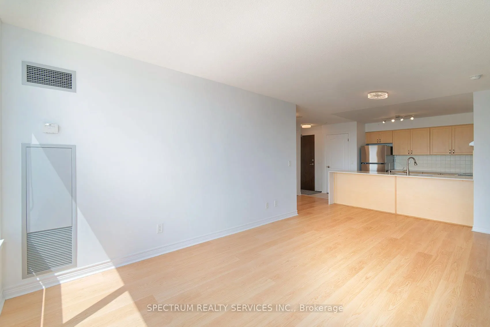 15 North Park Road #904