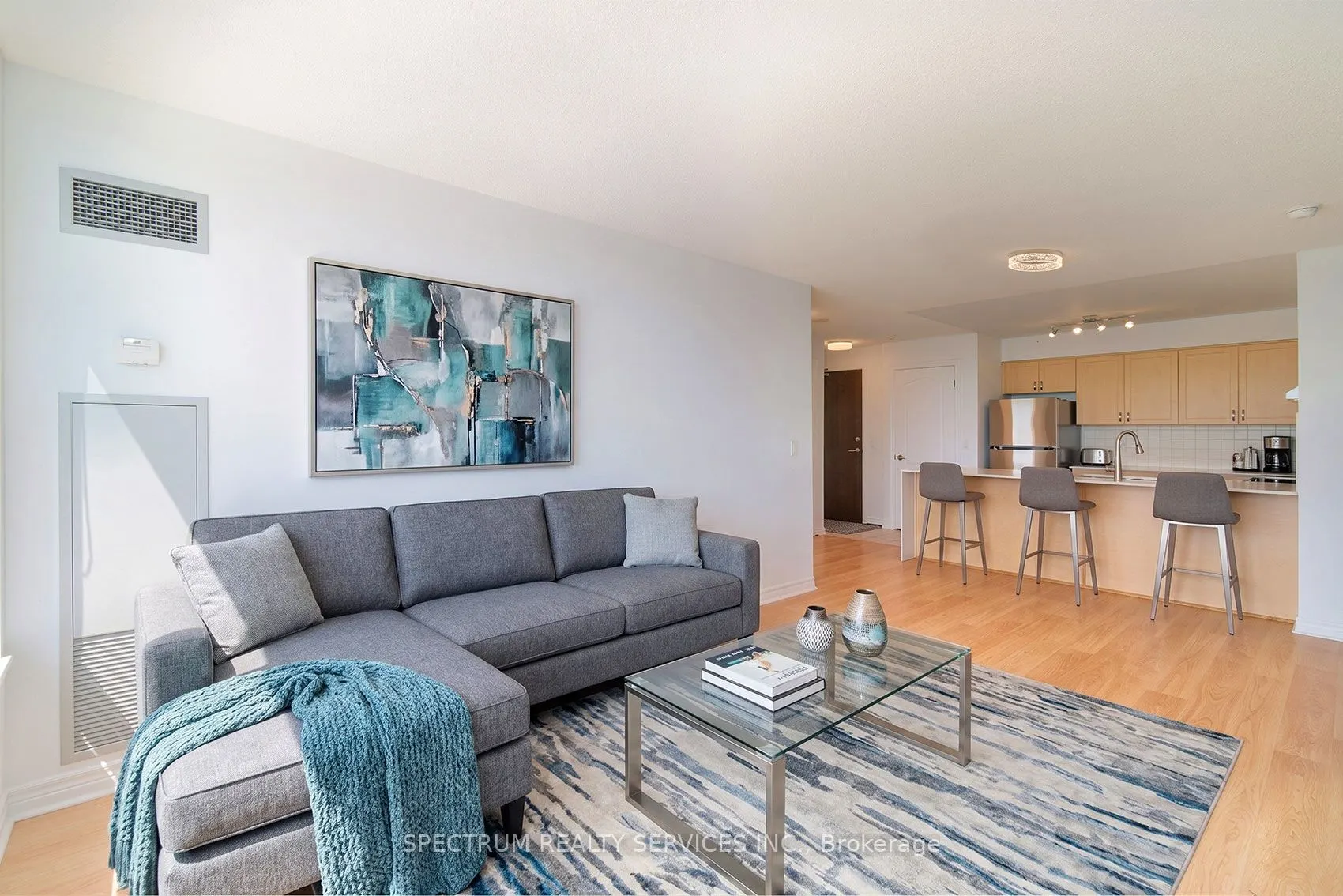 15 North Park Road #904