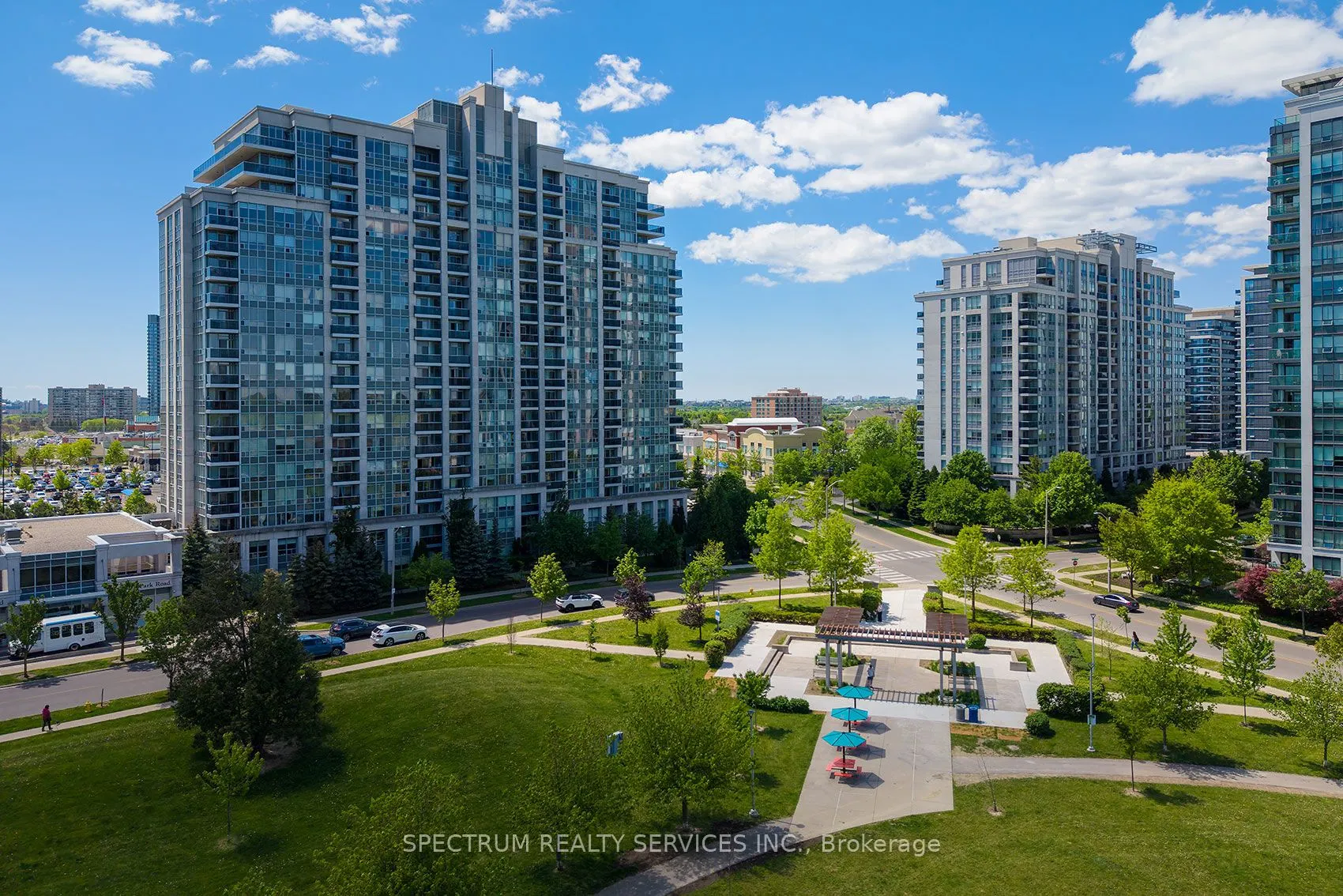 15 North Park Road #904