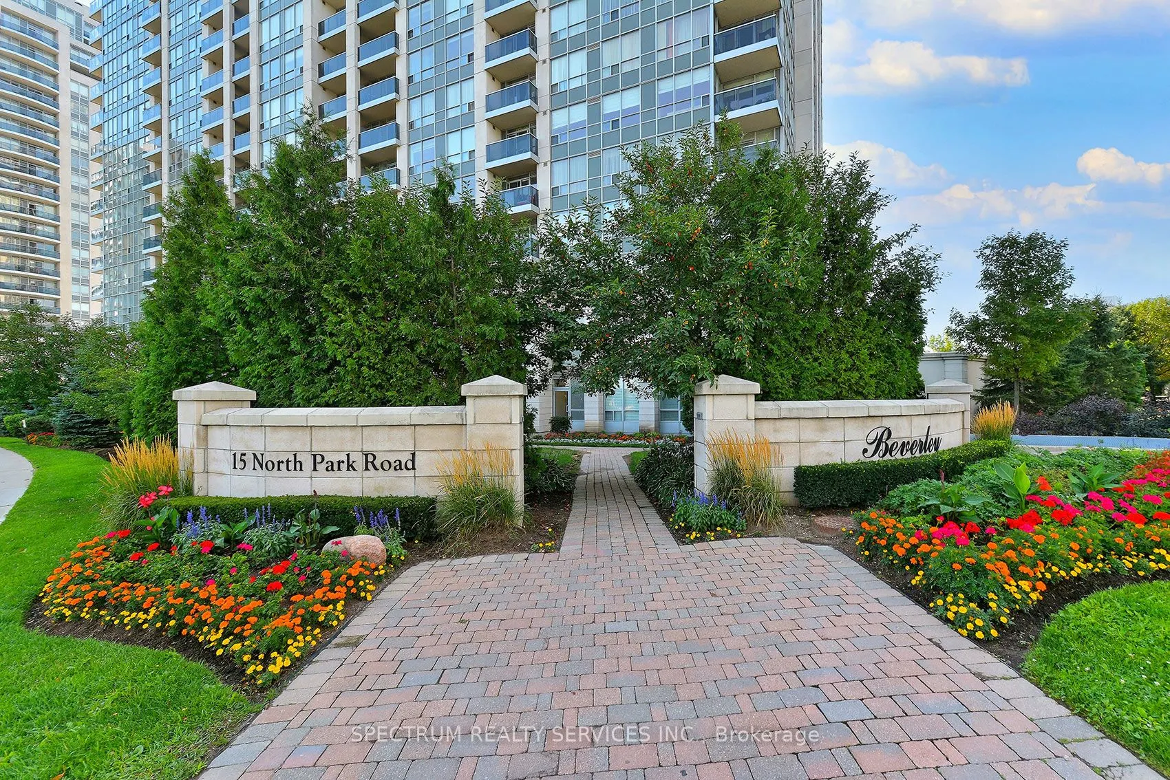 15 North Park Road #904