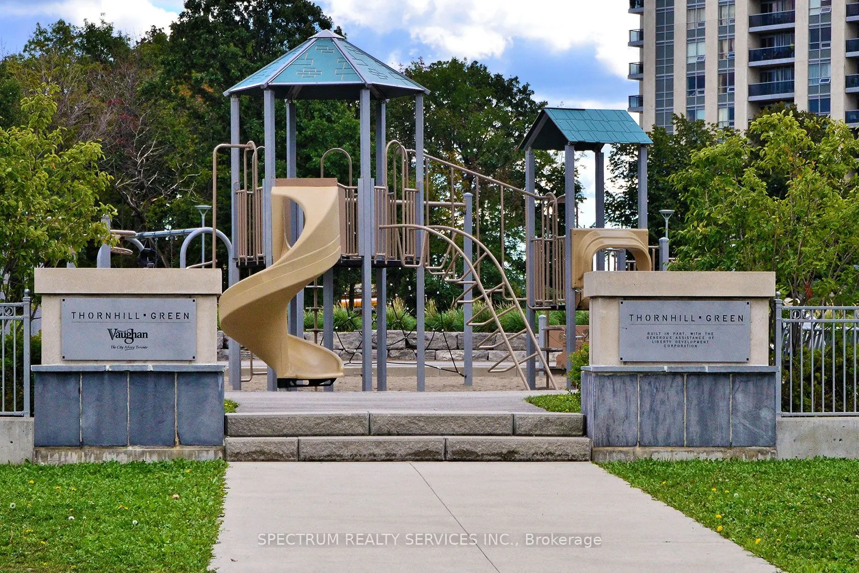 15 North Park Road #904