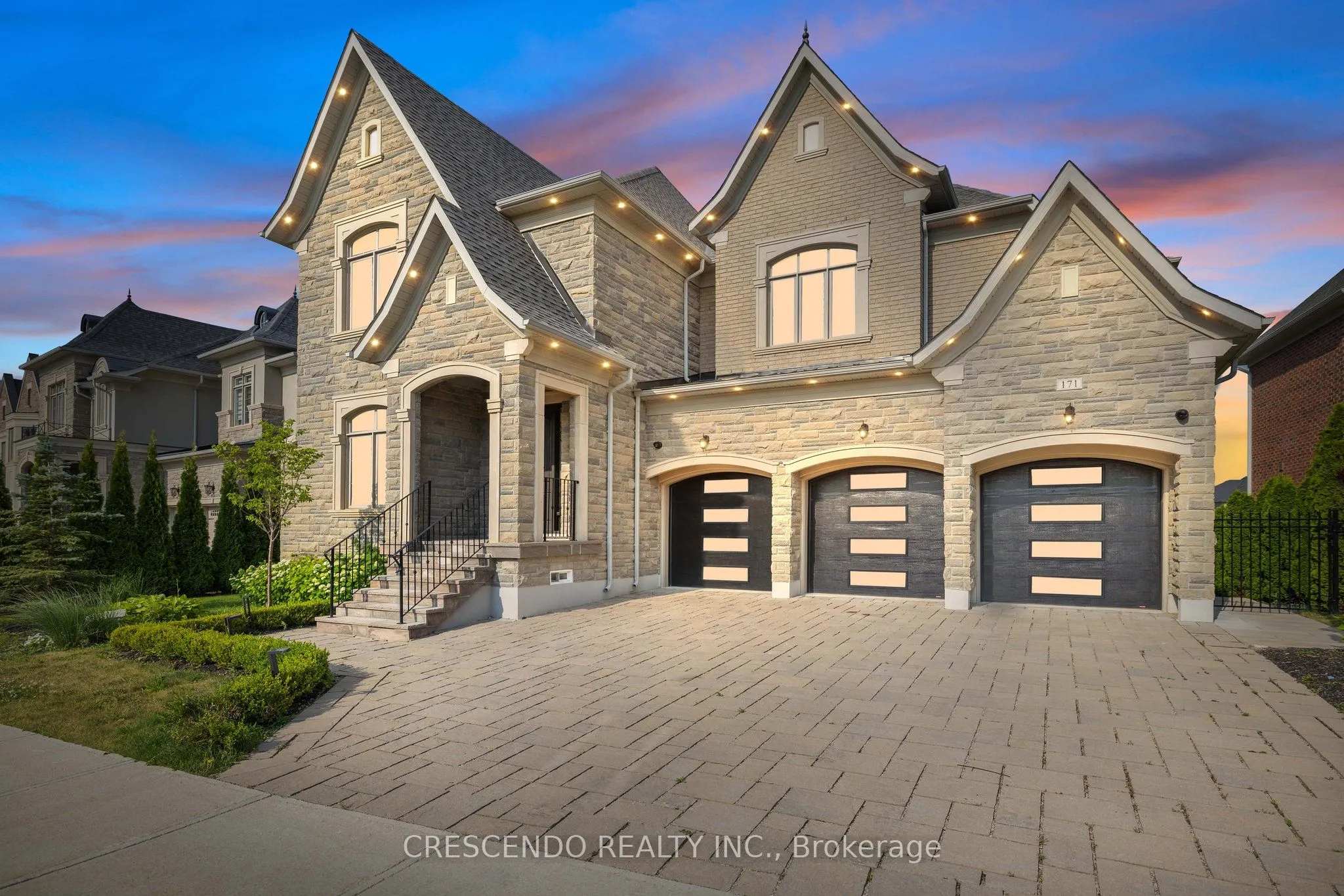 171 Woodgate Pines Drive