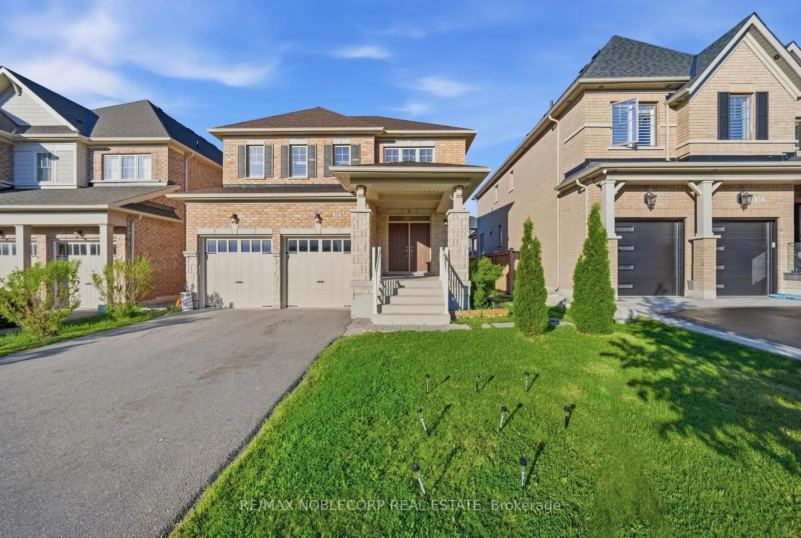 15 Gould Crescent
