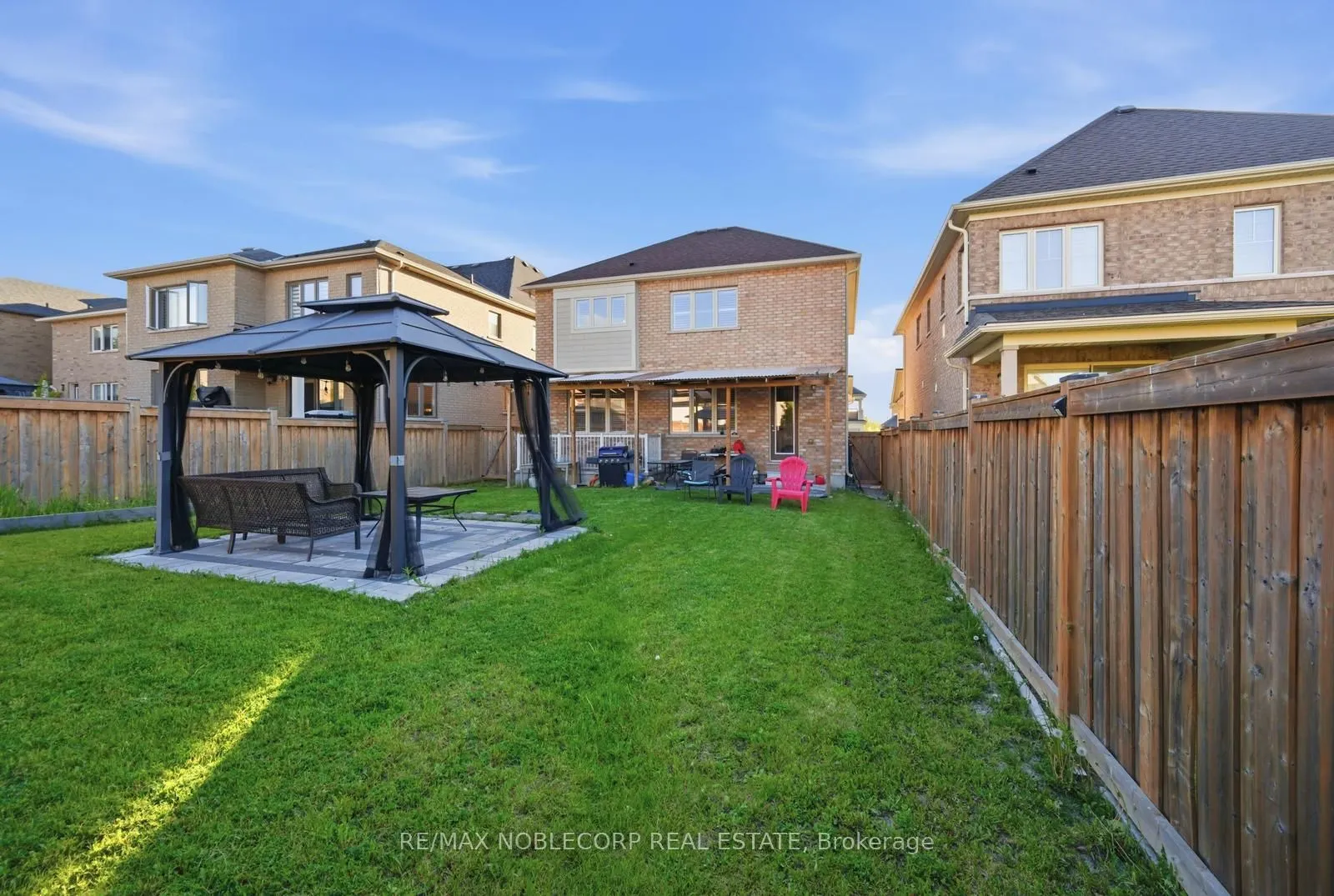 15 Gould Crescent