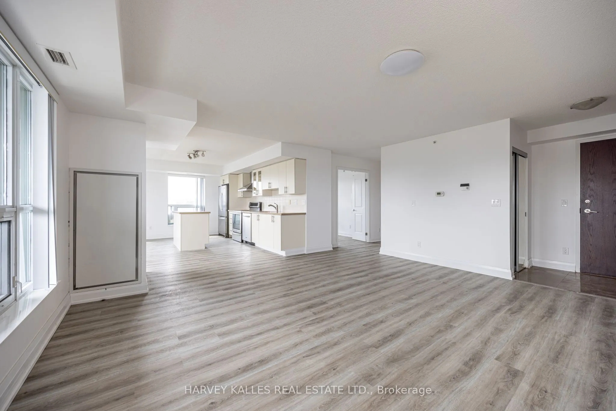 75 Norman Bethune Avenue #317