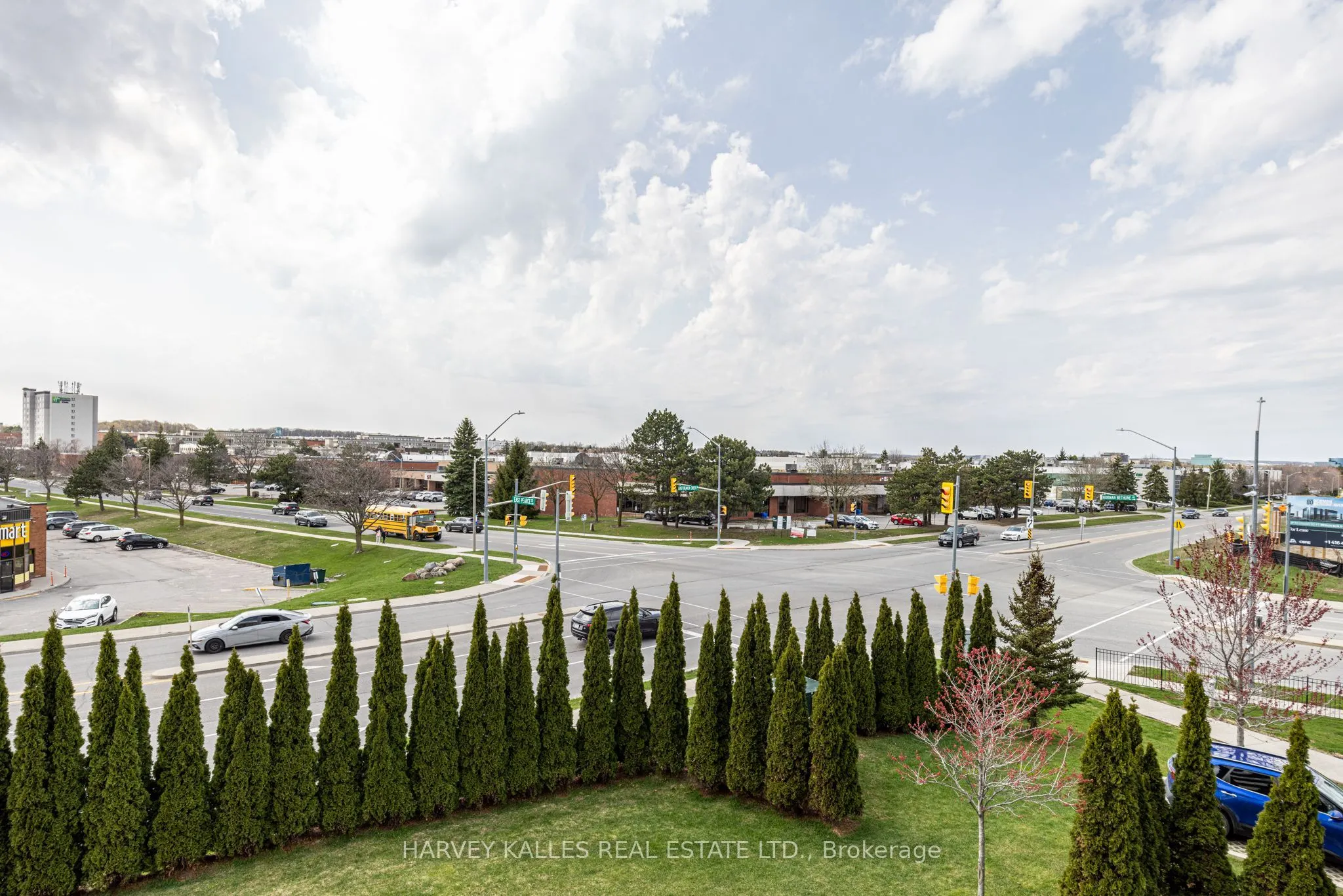 75 Norman Bethune Avenue #317