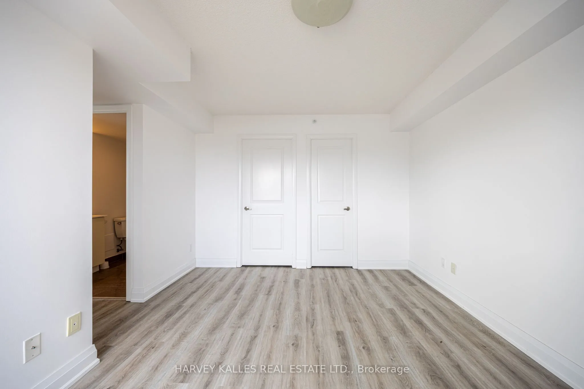 75 Norman Bethune Avenue #317