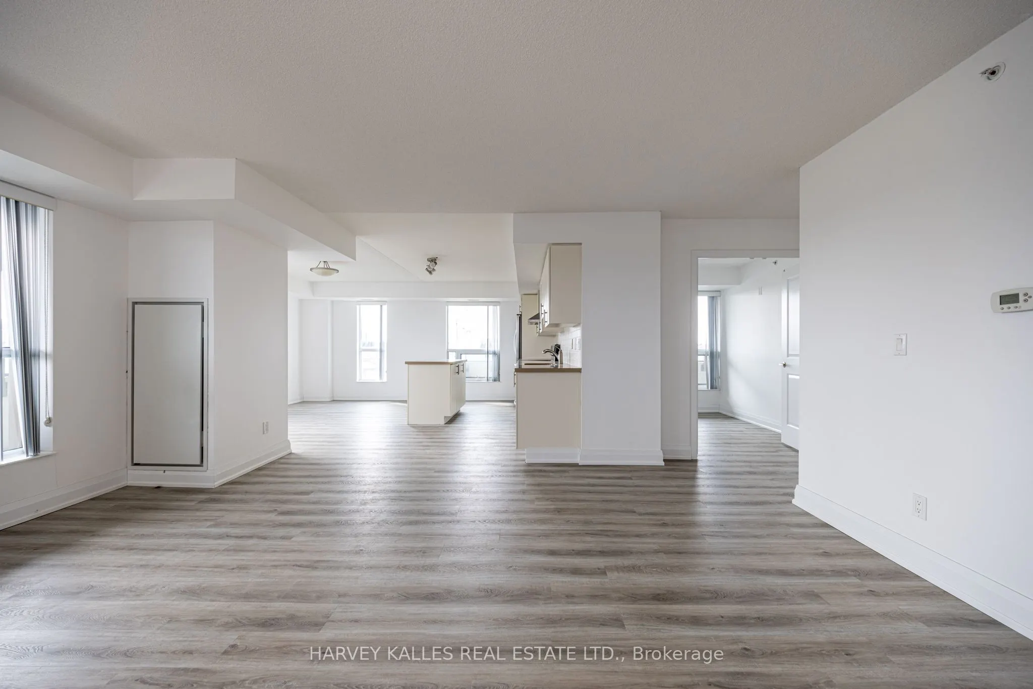 75 Norman Bethune Avenue #317