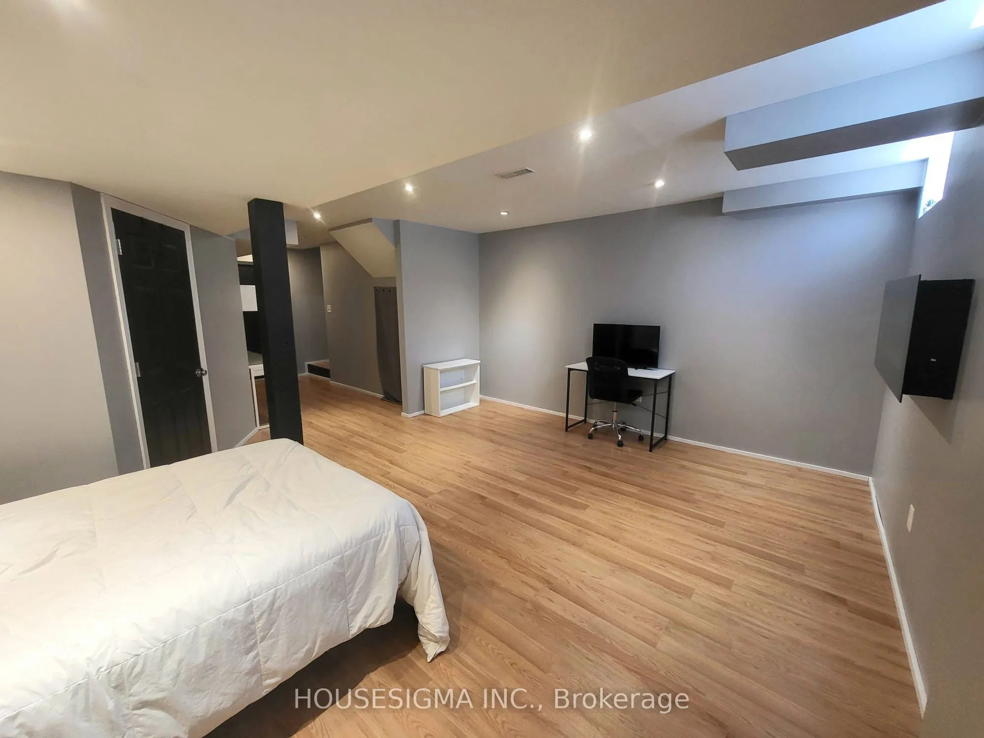 58 Lookout Street