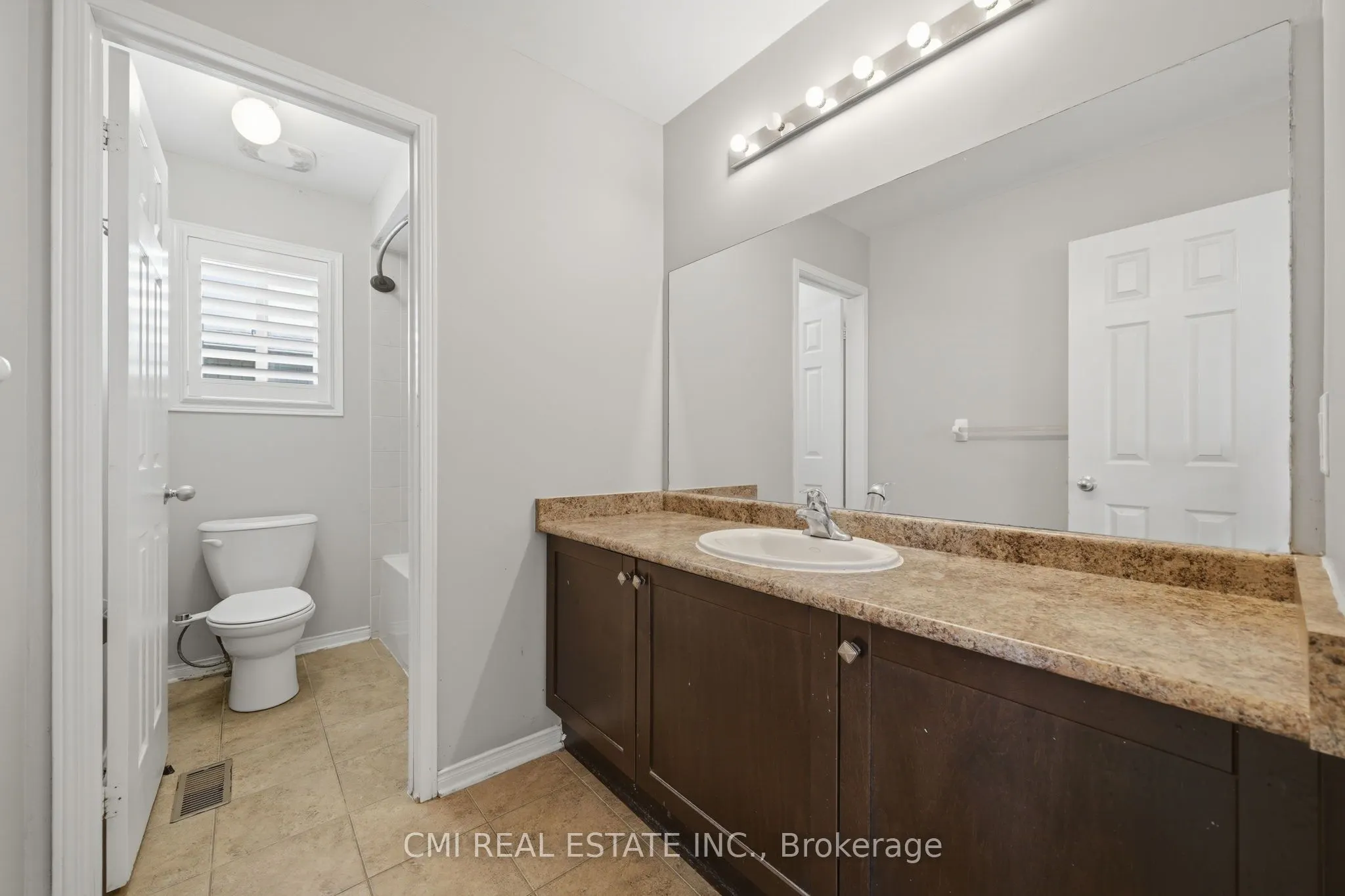82 Gwillimbury Drive