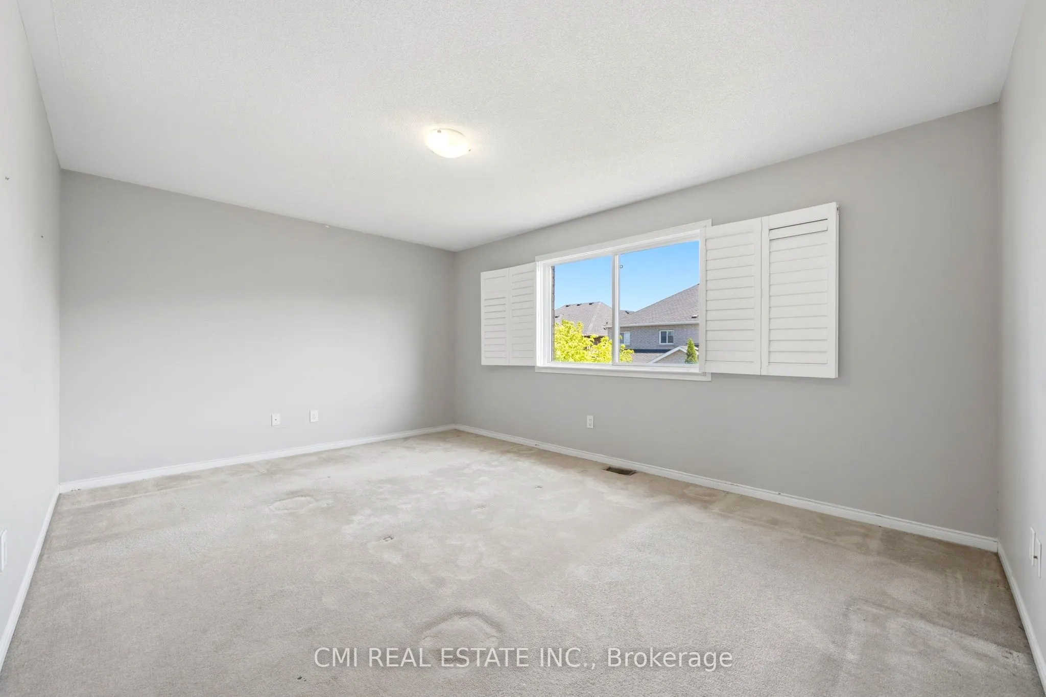 82 Gwillimbury Drive