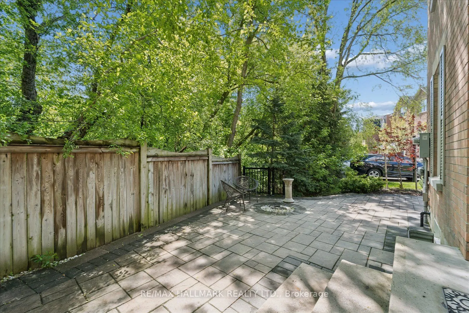 13 E J Lennox Way #1