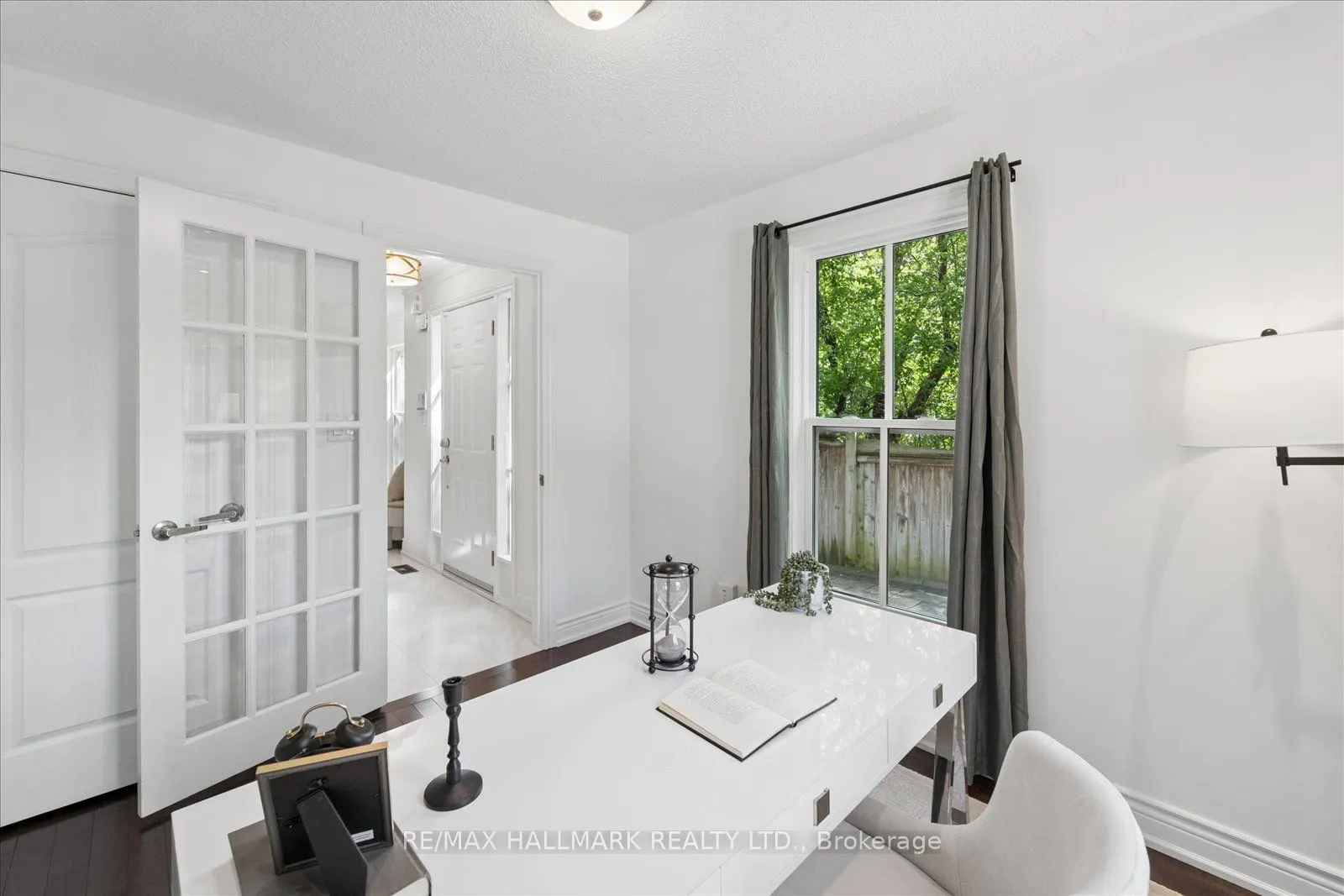 13 E J Lennox Way #1