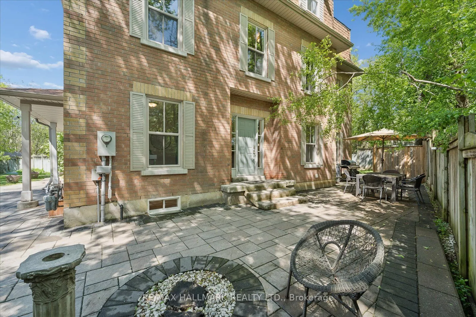 13 E J Lennox Way #1
