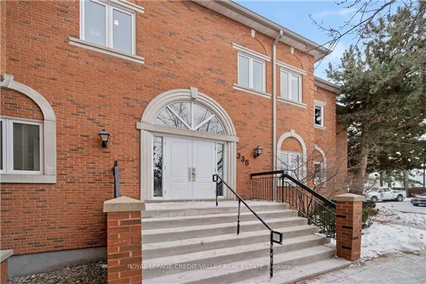 335 Renfrew Drive