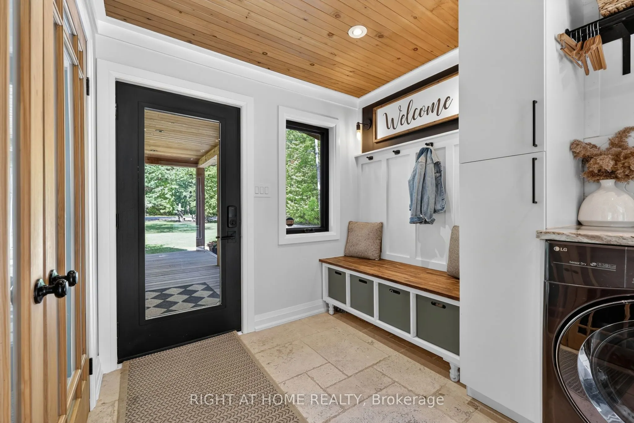 16 Woodland Heights Drive