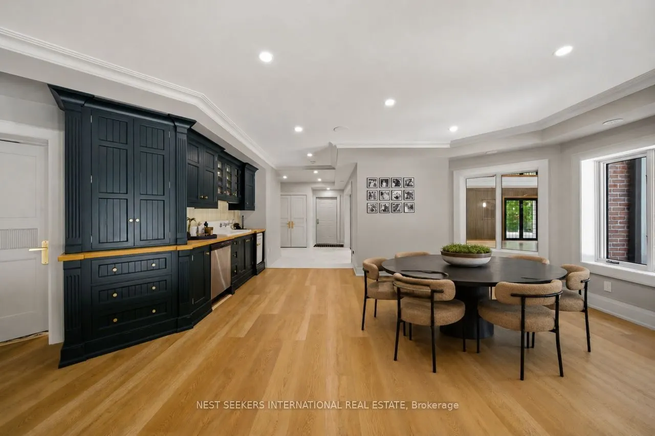 35 Kingswood Drive
