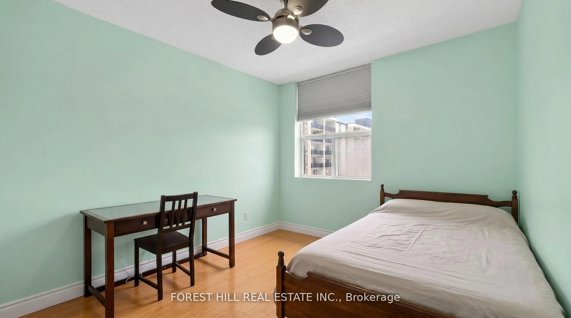180 DUDLEY Avenue #302