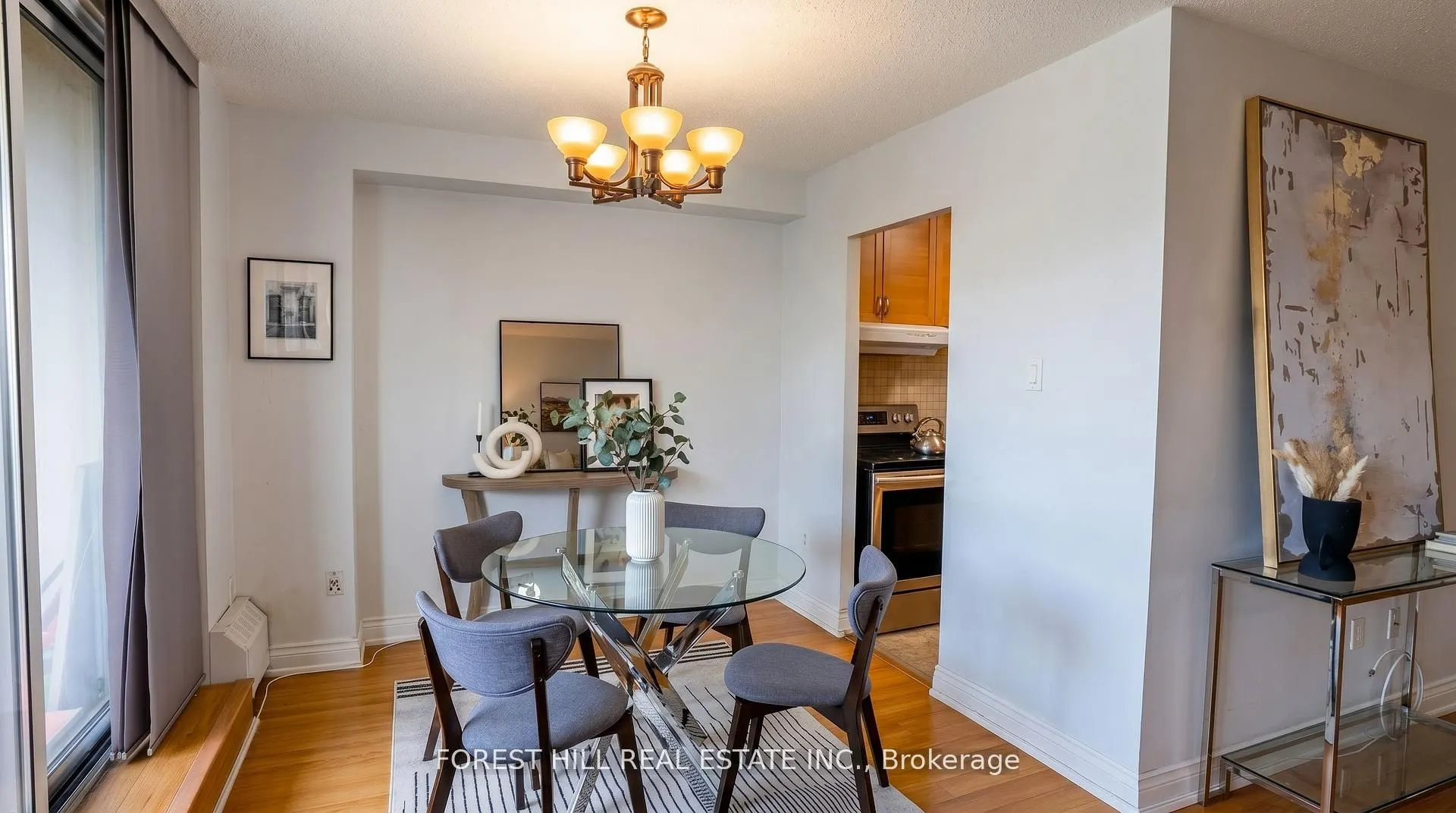 180 DUDLEY Avenue #302