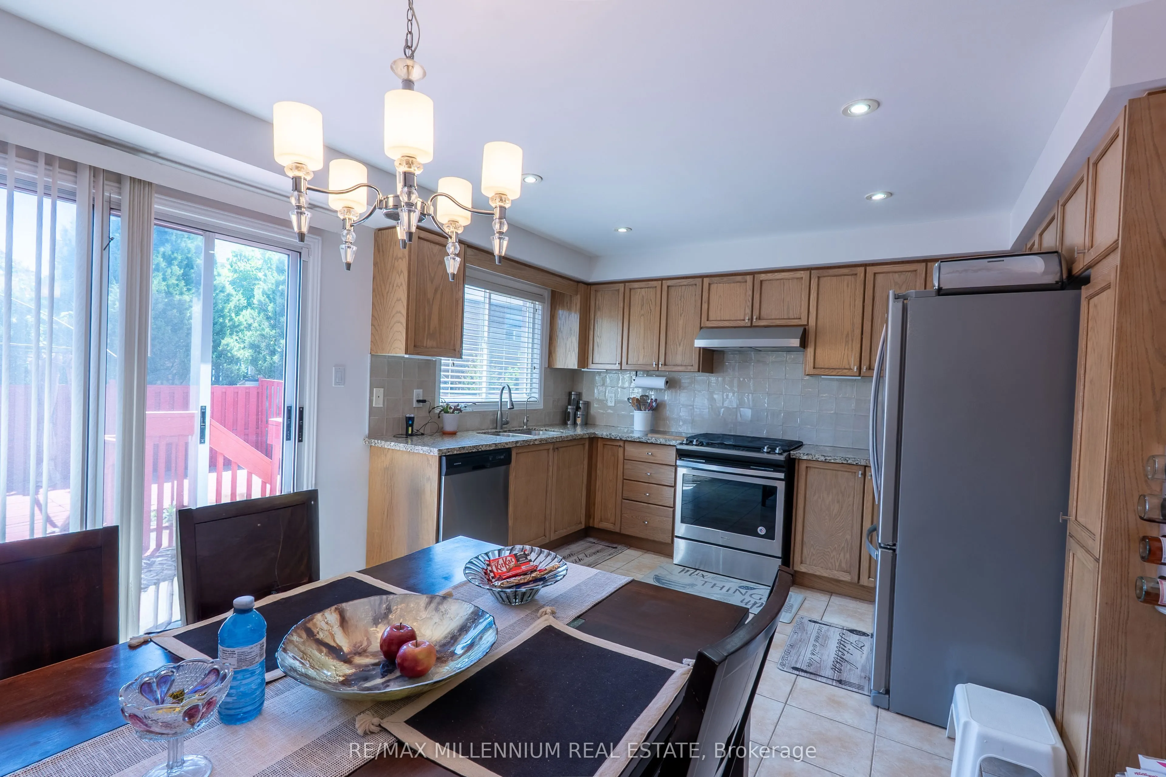 90 Ronan Crescent