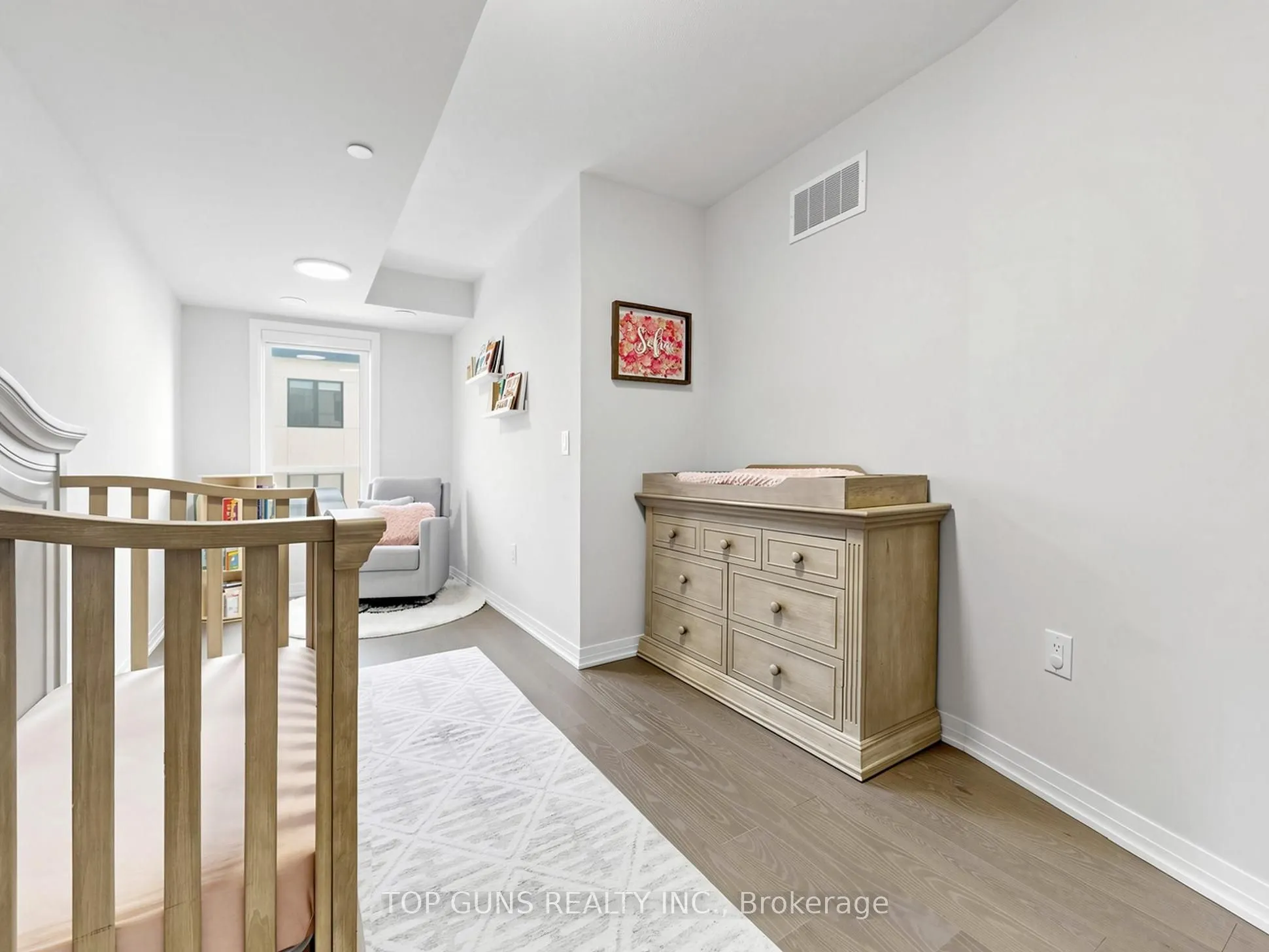 50 Baynes Way #4