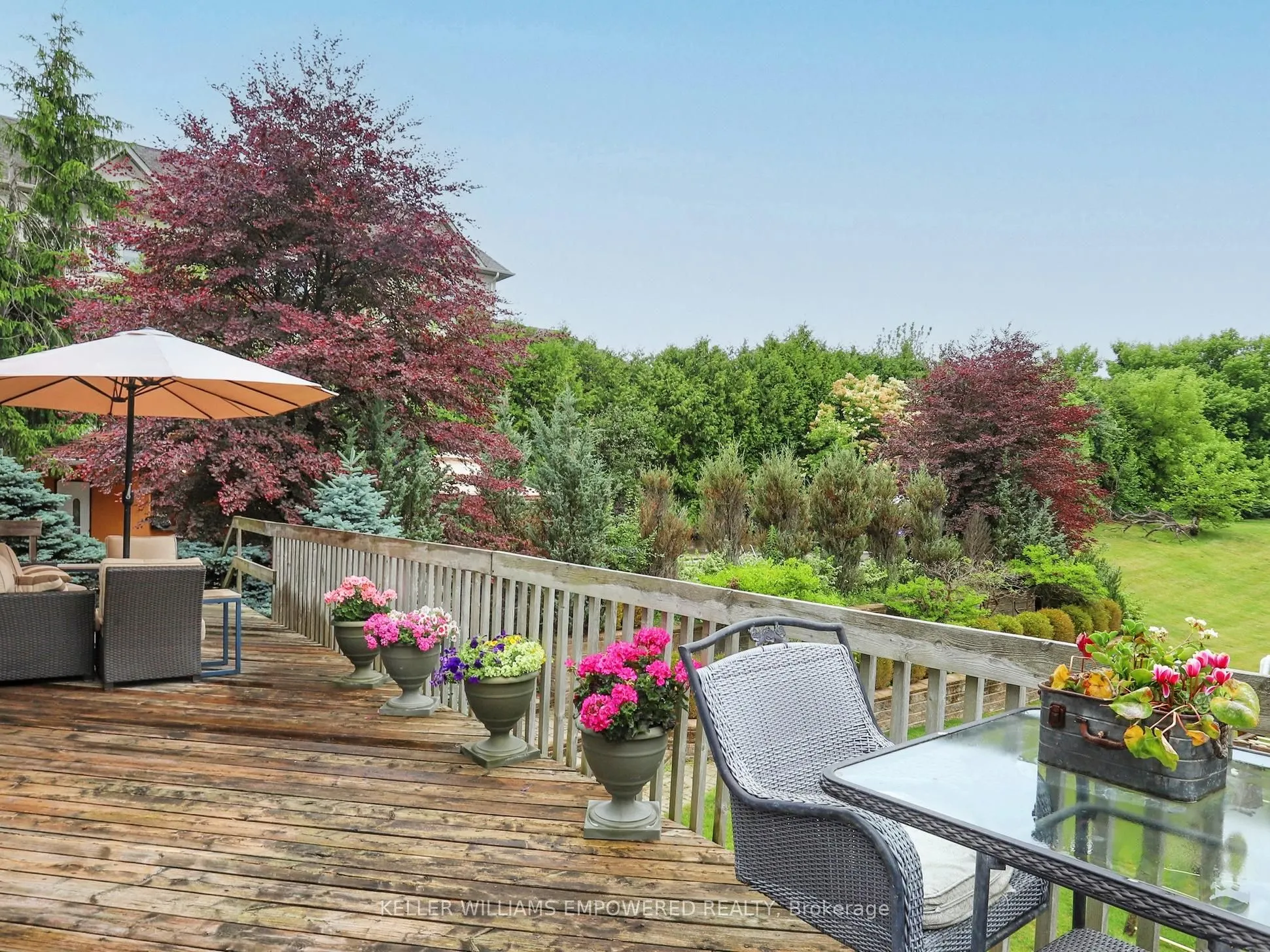788 Woodland Acres Crescent