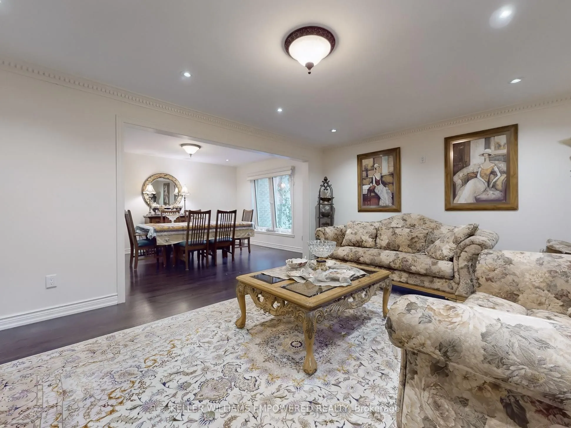 788 Woodland Acres Crescent