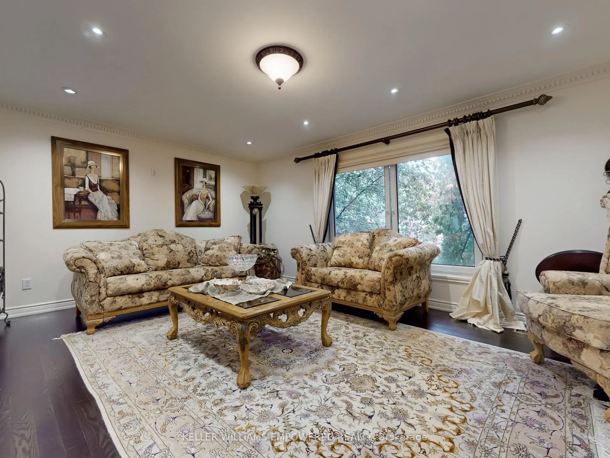 788 Woodland Acres Crescent