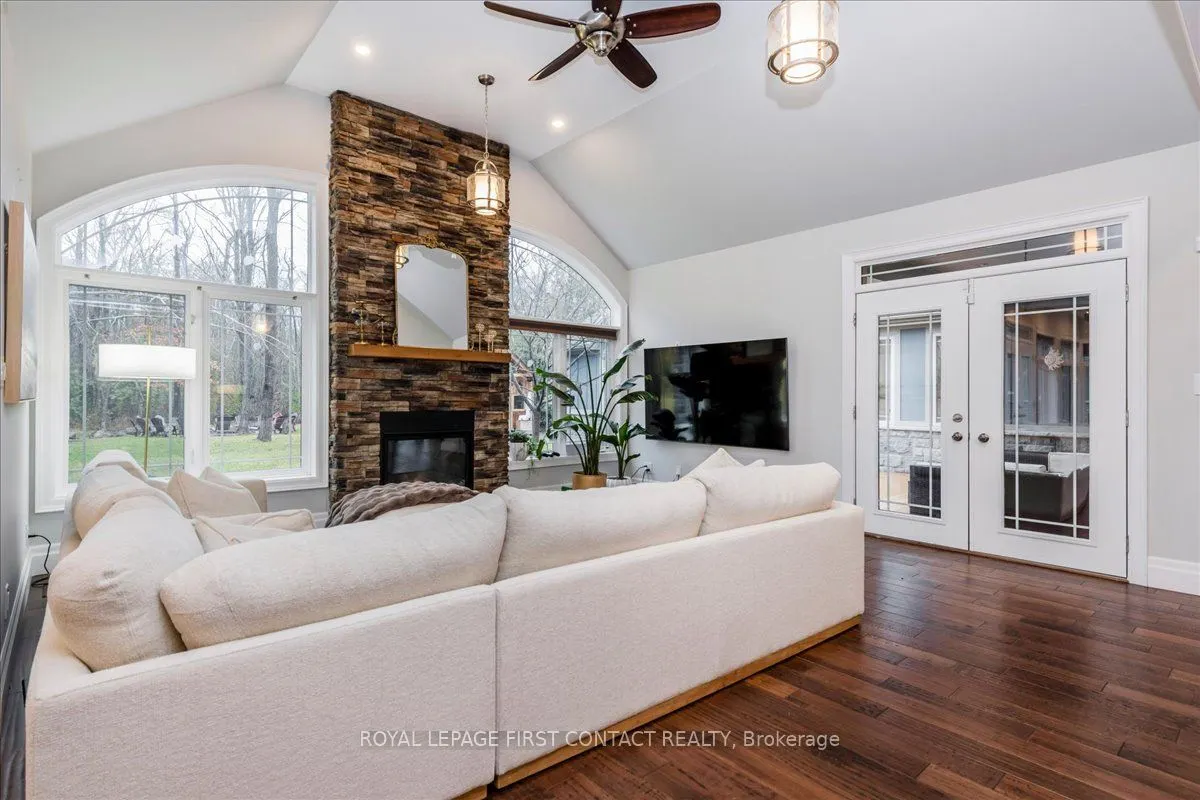 3500 Crescent Harbour Road