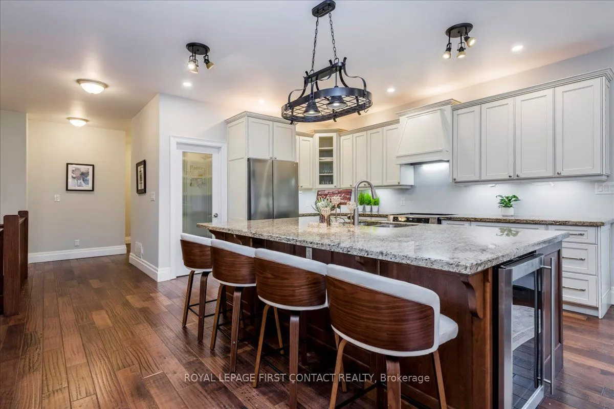 3500 Crescent Harbour Road