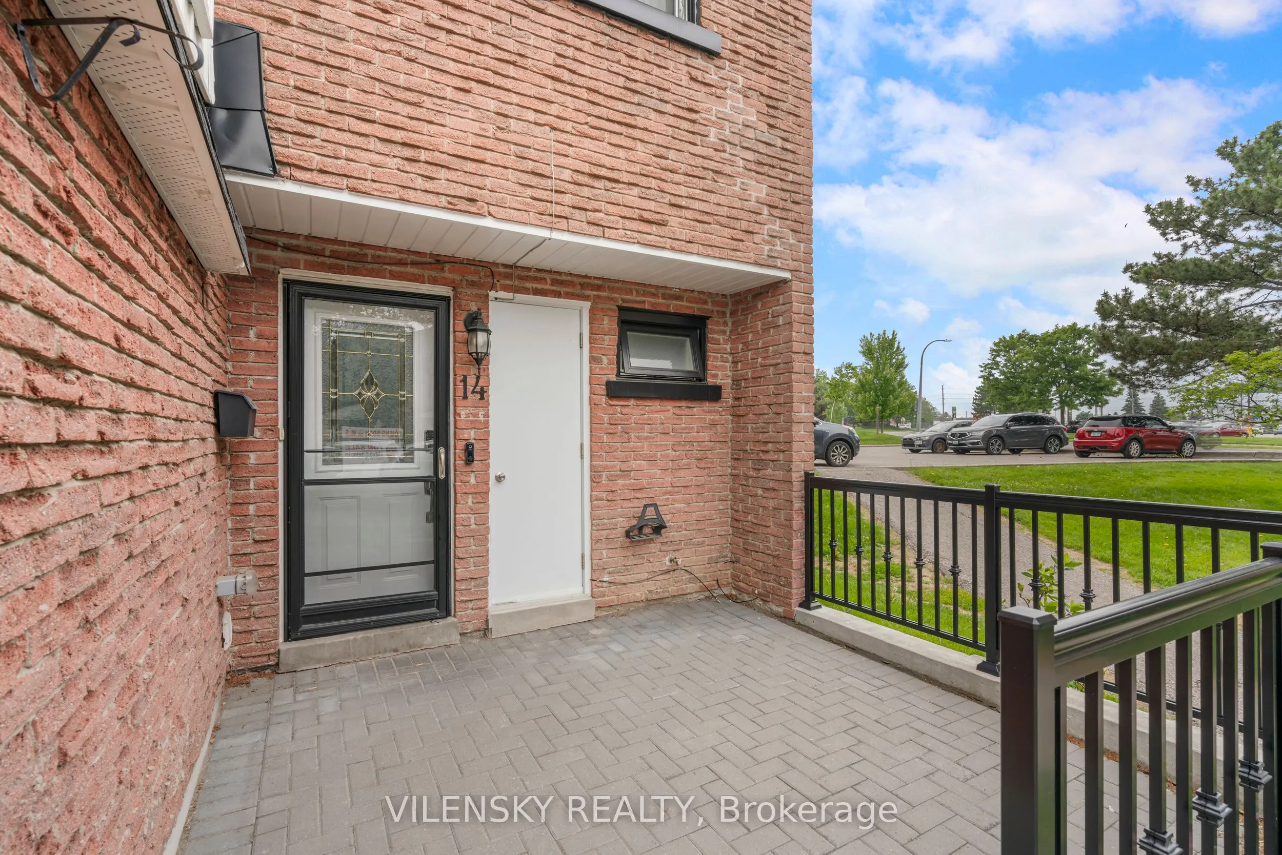 14 Poplar Crescent #19