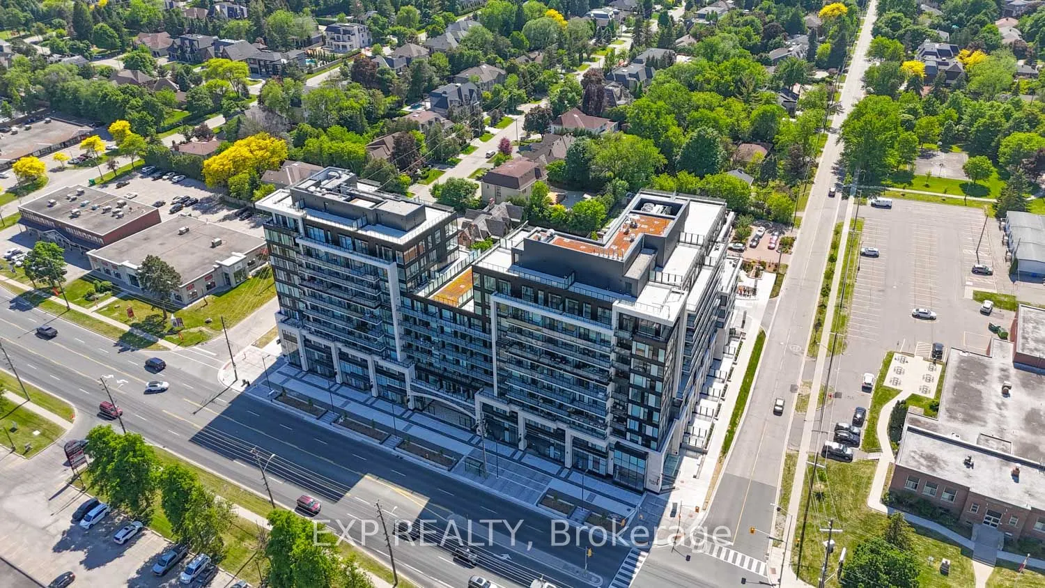 8188 Yonge Street #401
