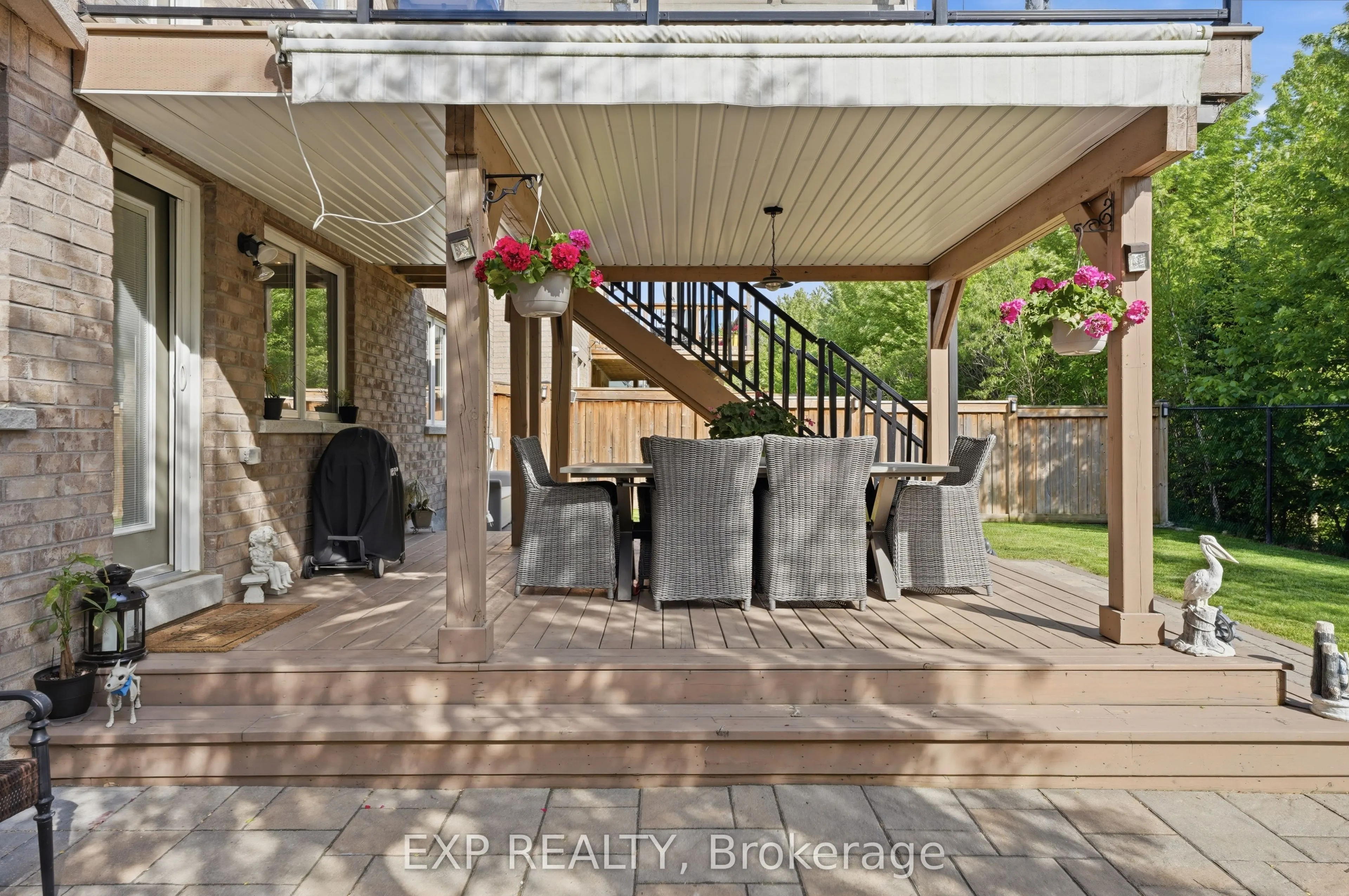 25 Manor Forest Road