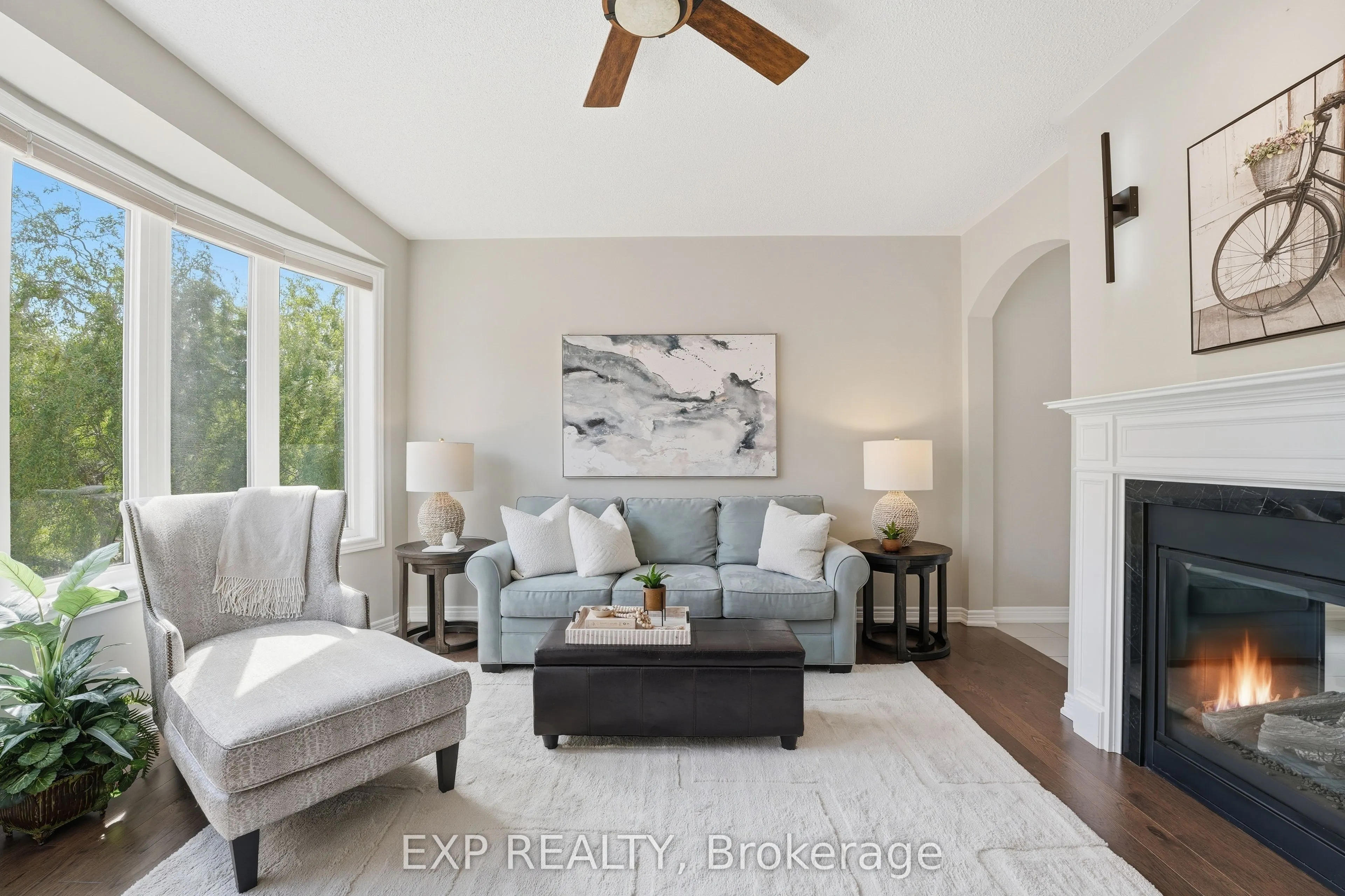 25 Manor Forest Road