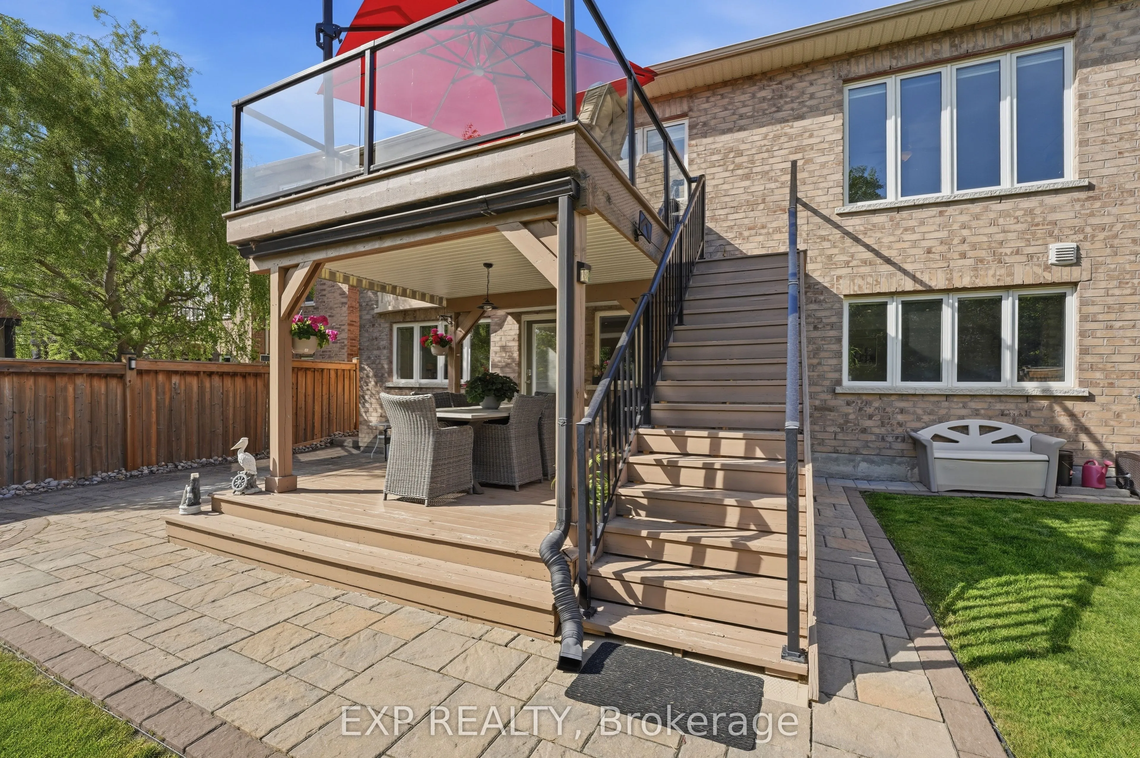 25 Manor Forest Road