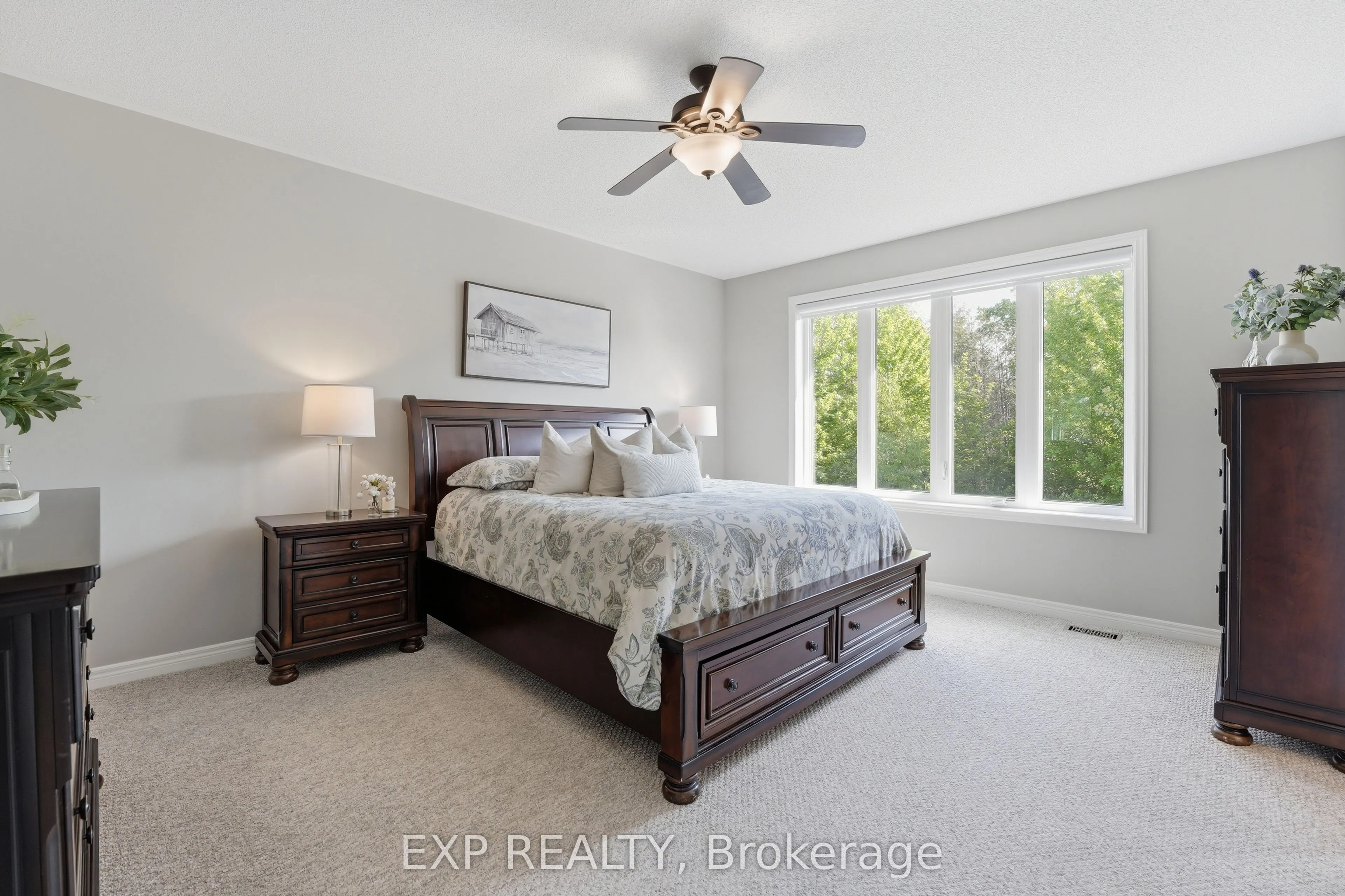 25 Manor Forest Road