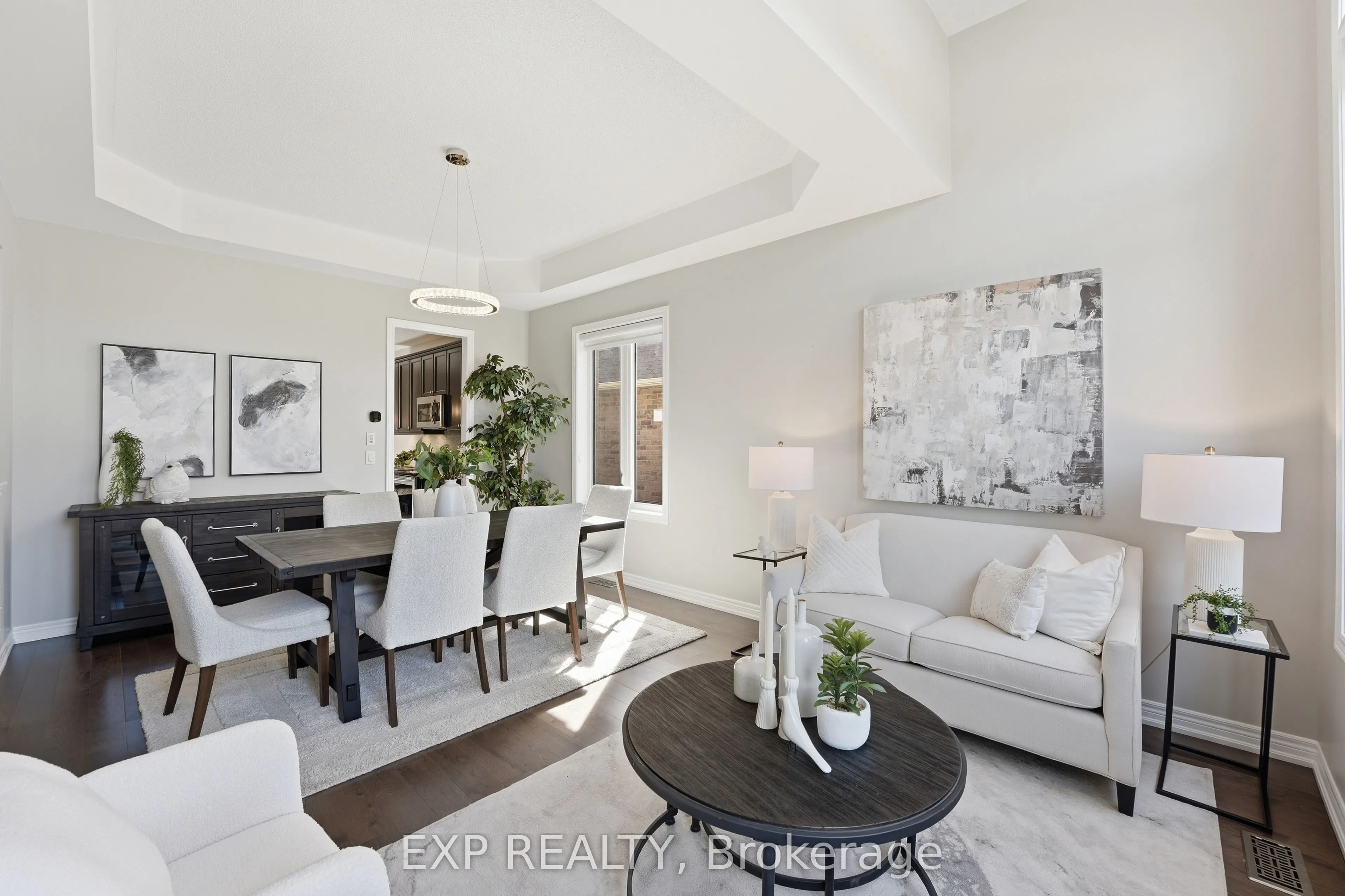 25 Manor Forest Road