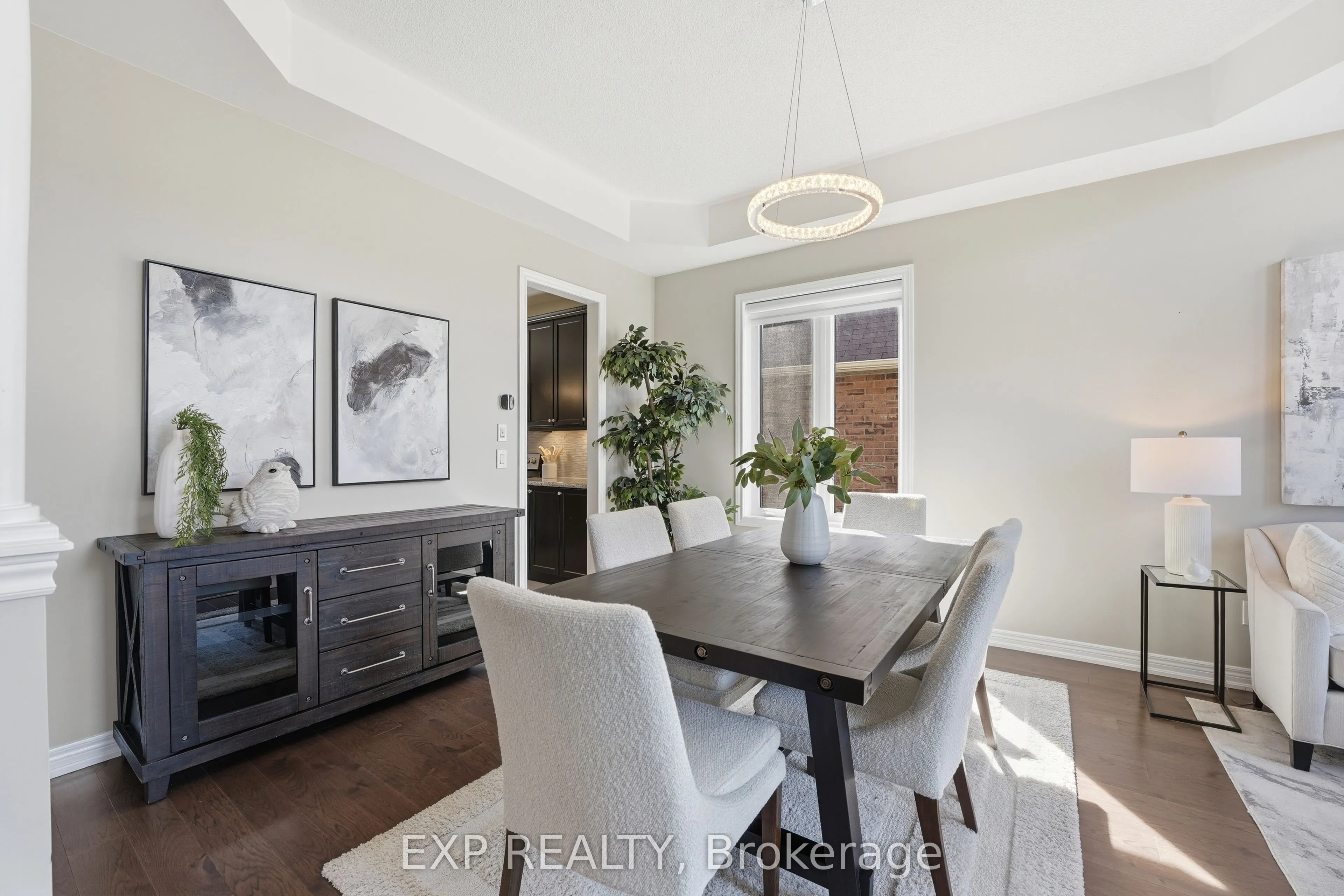 25 Manor Forest Road