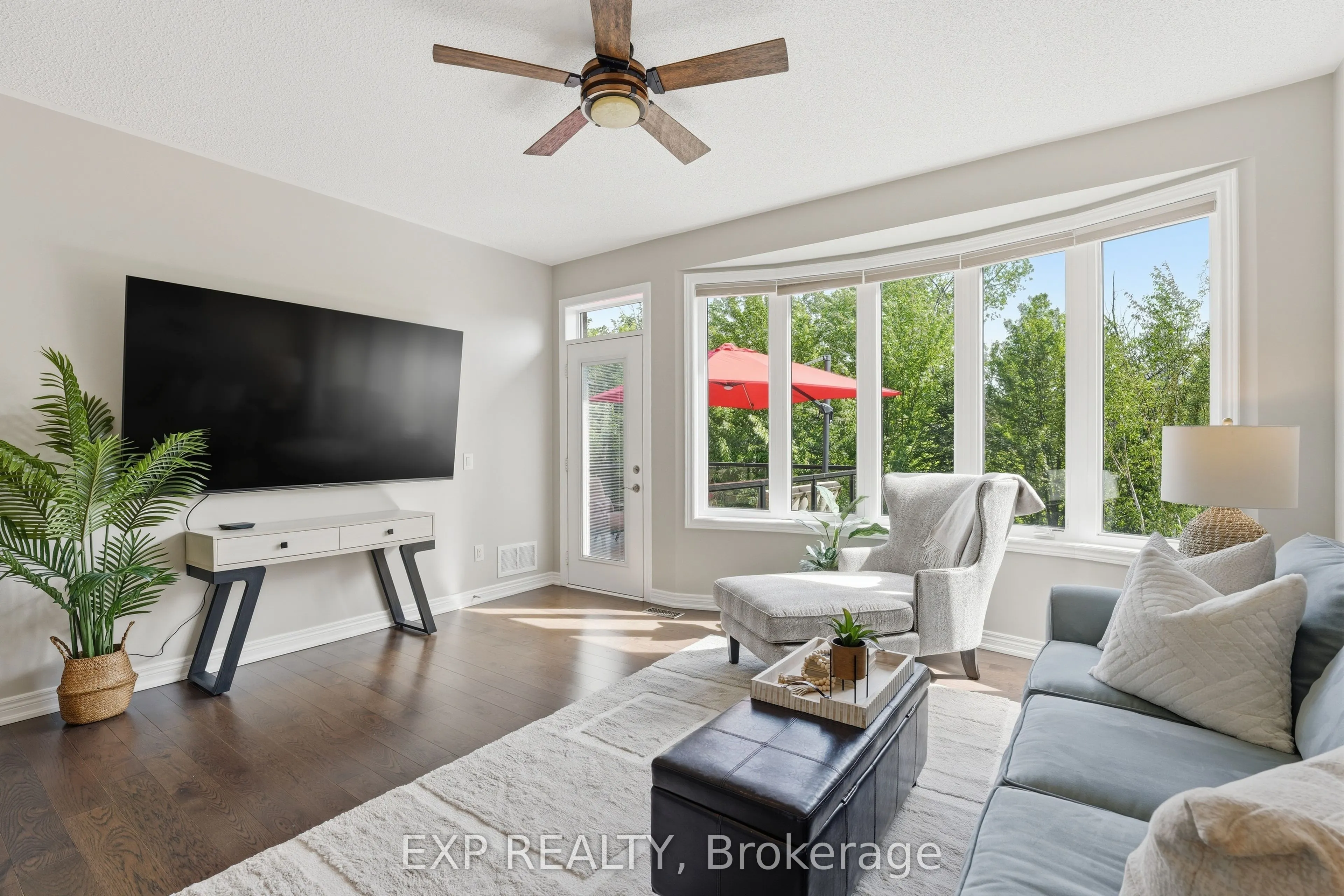 25 Manor Forest Road
