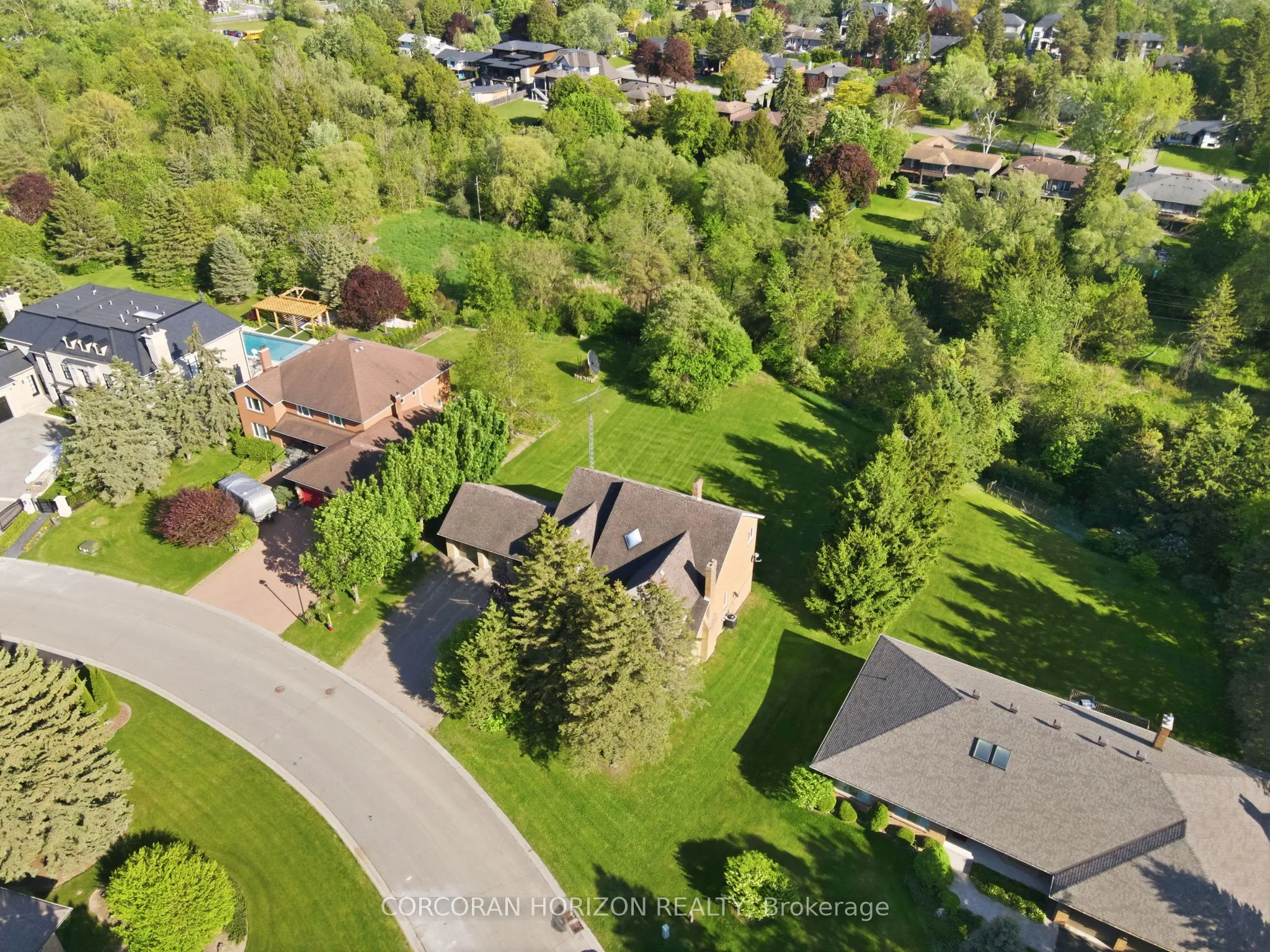 18 Curtis Crescent