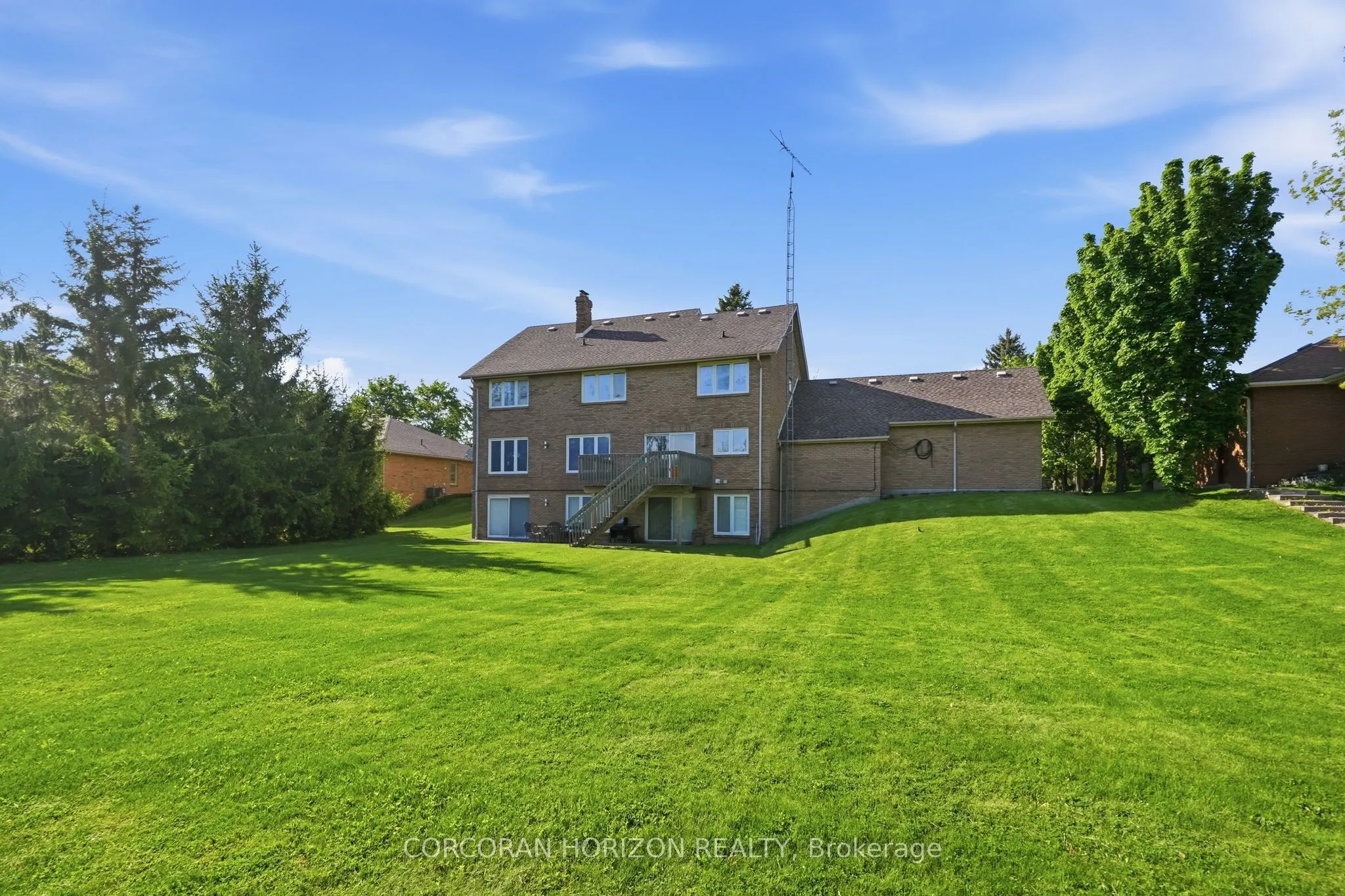 18 Curtis Crescent