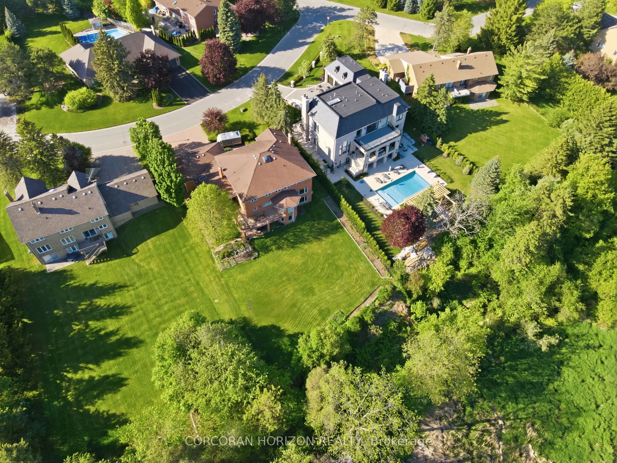 18 Curtis Crescent