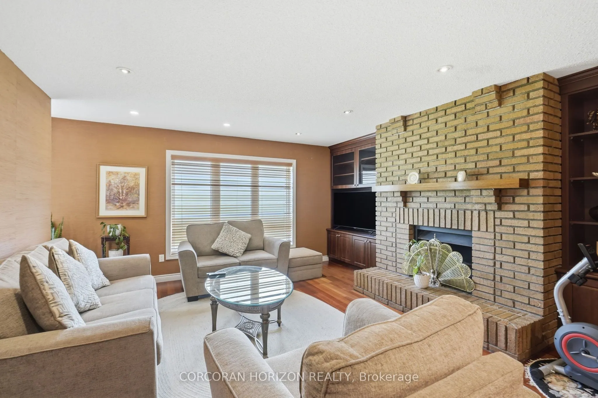 18 Curtis Crescent