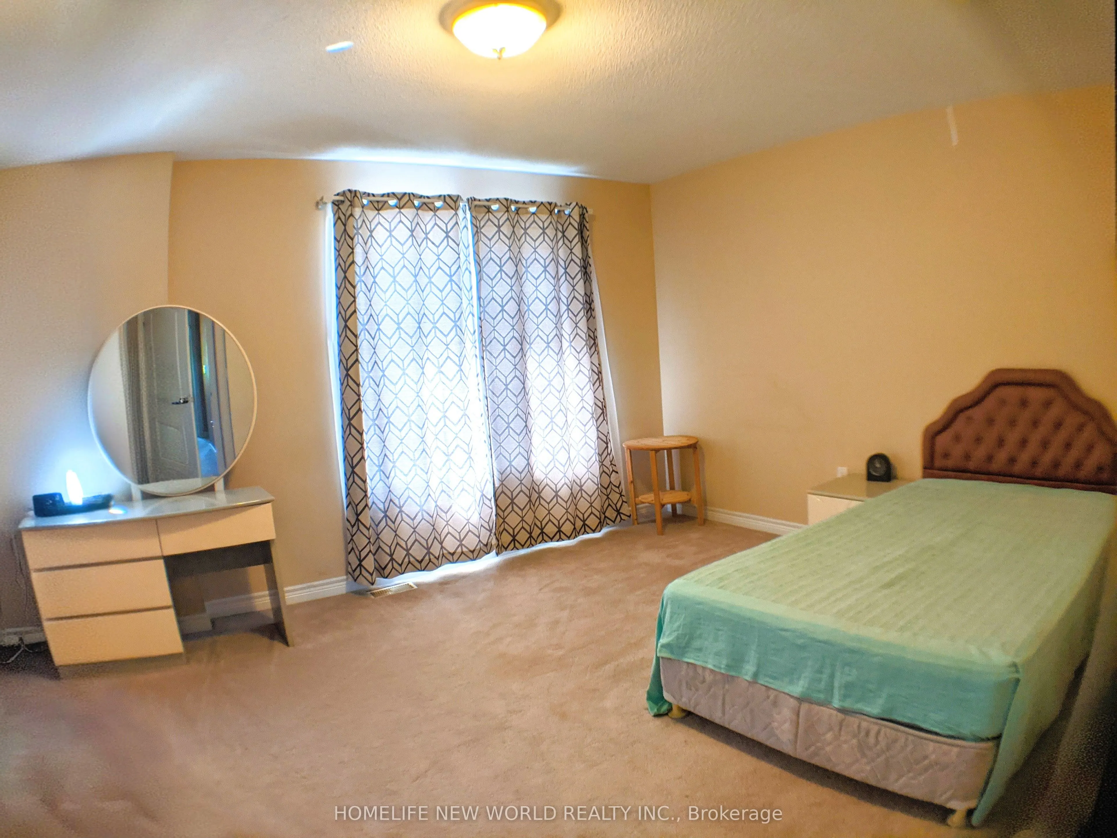 9133 Bayview Avenue #38