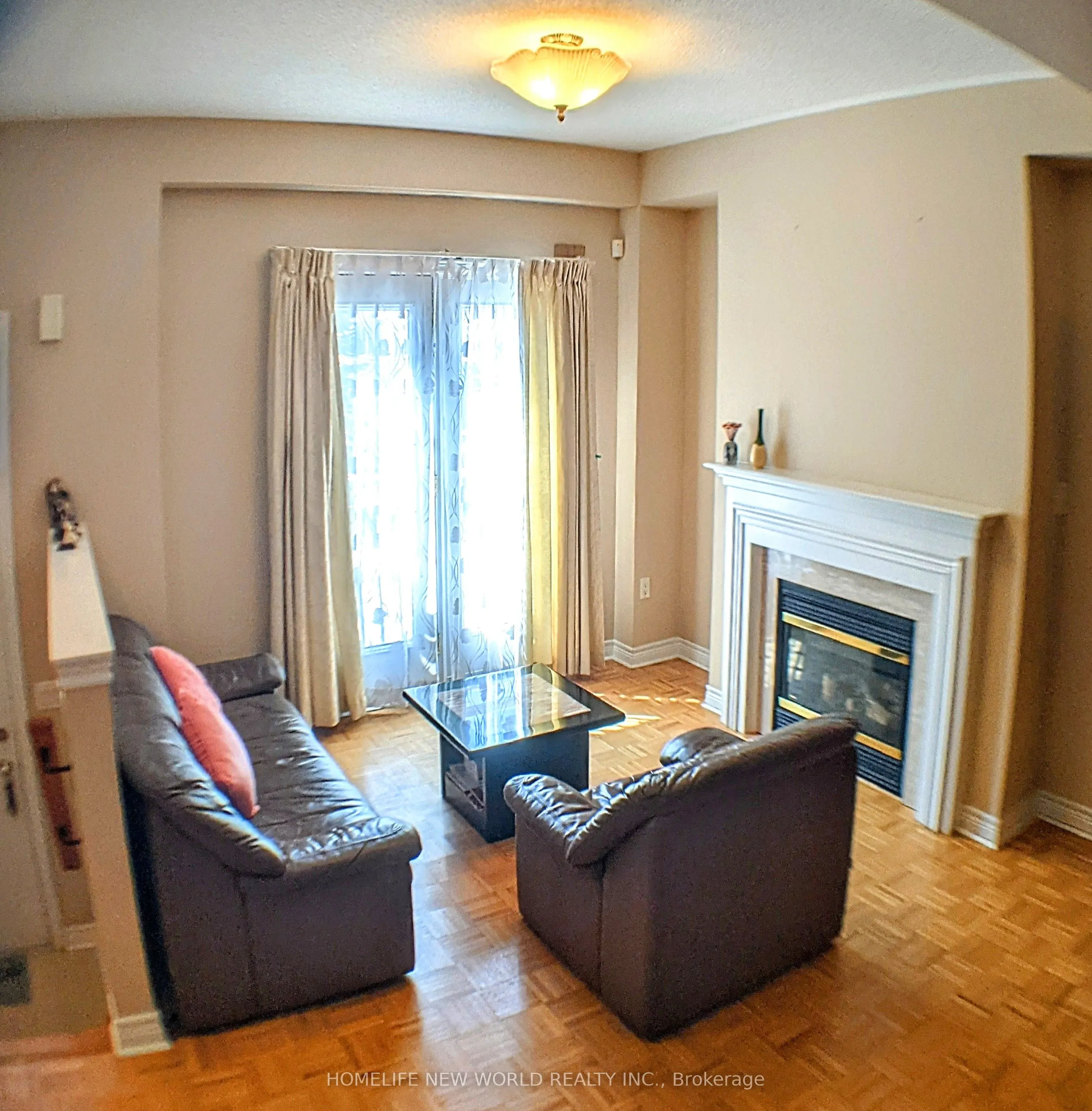 9133 Bayview Avenue #38