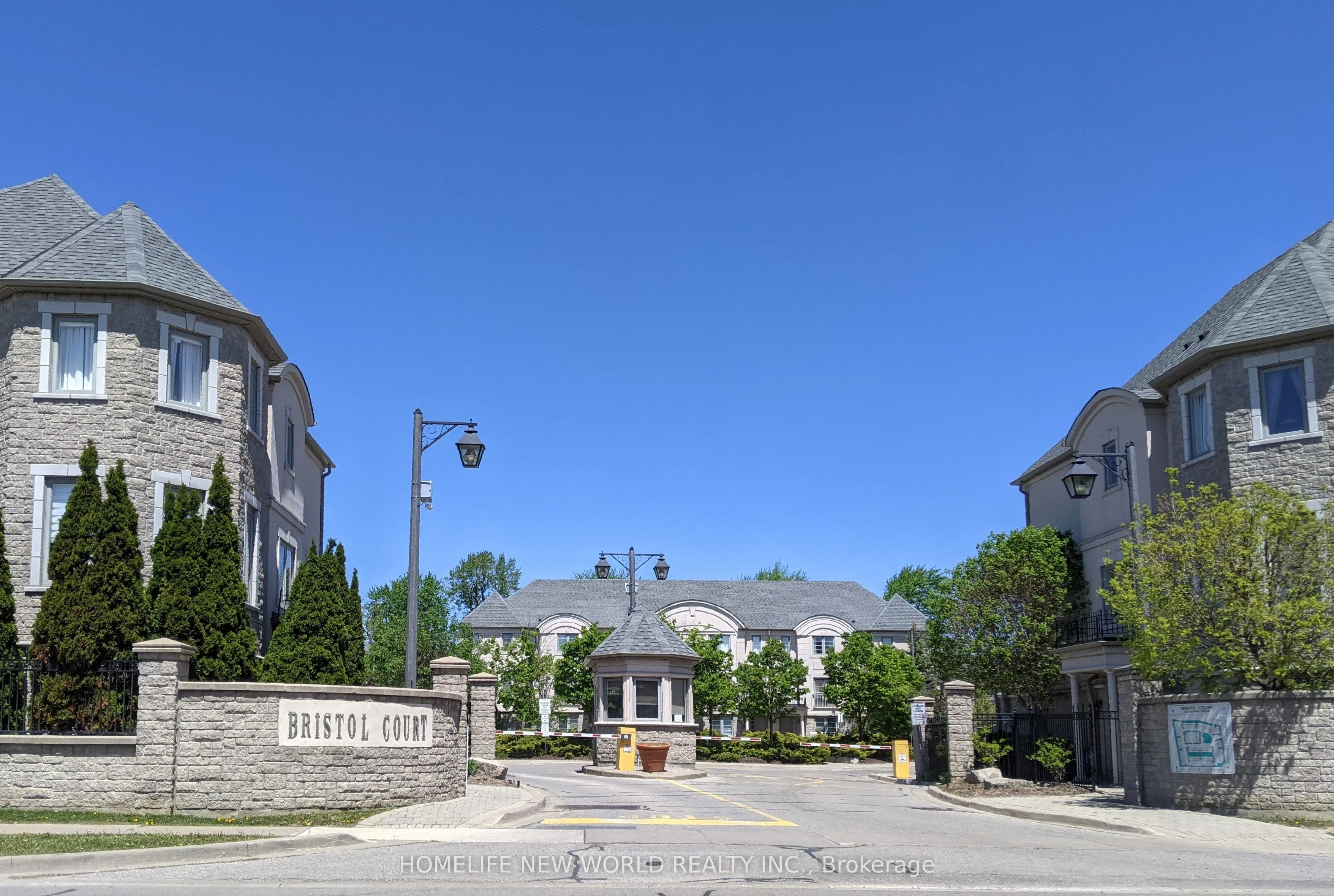 9133 Bayview Avenue #38