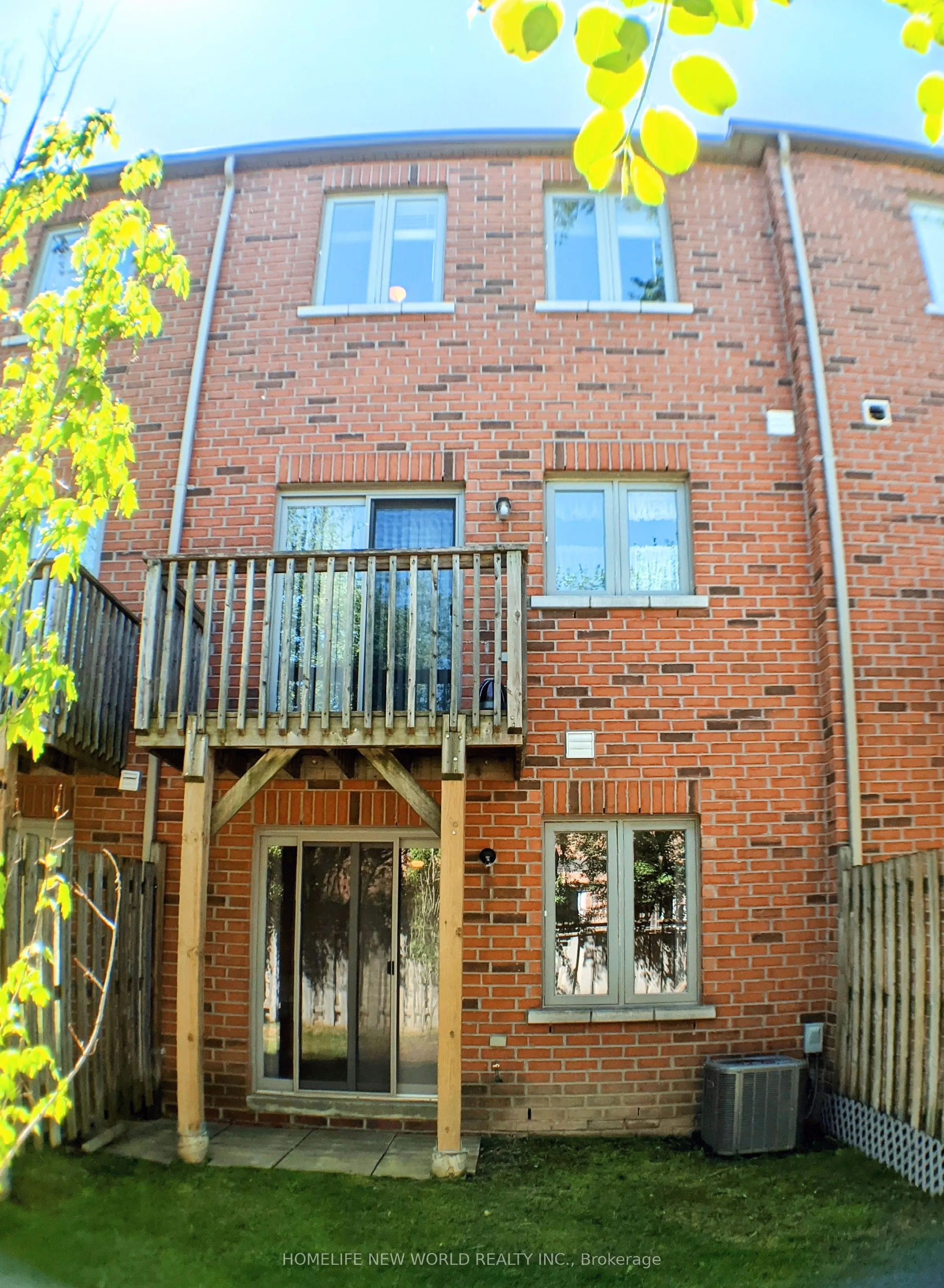 9133 Bayview Avenue #38