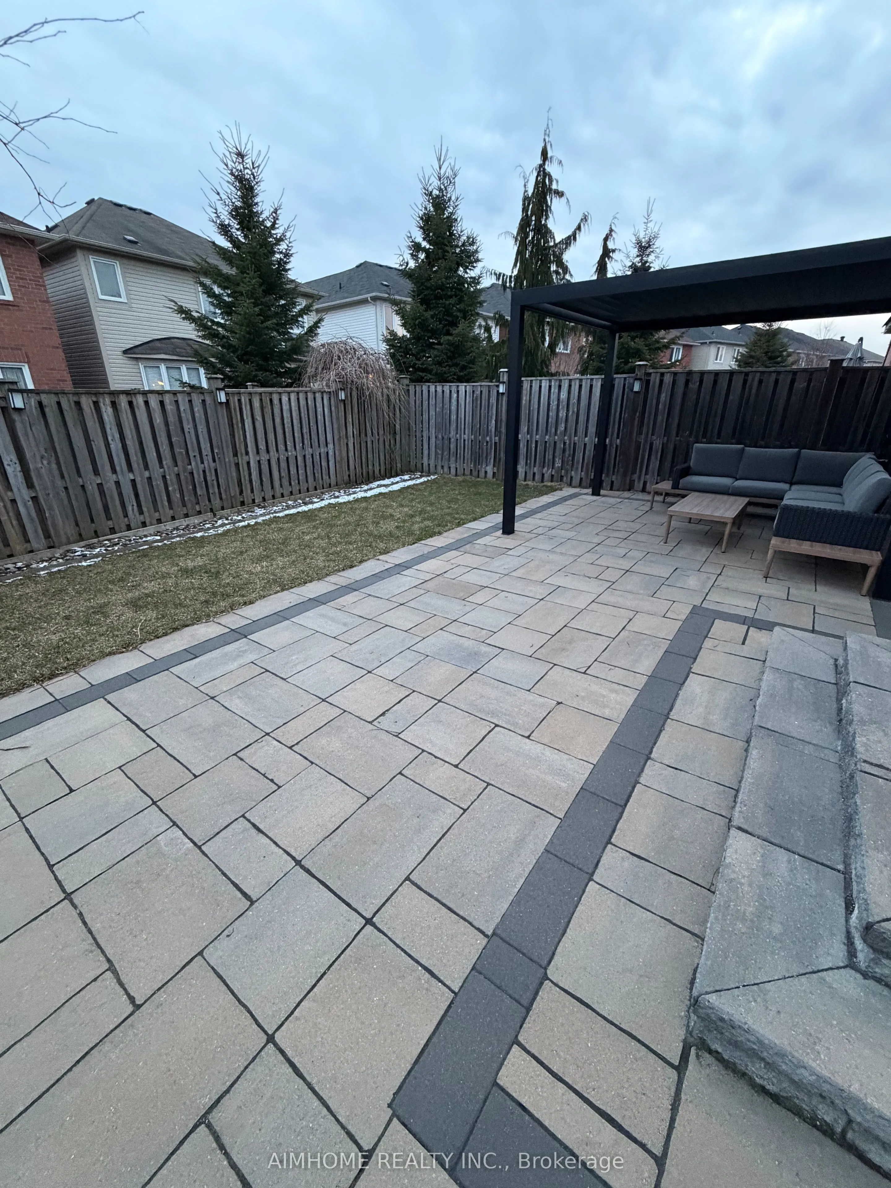 49 Fred Silvester Road