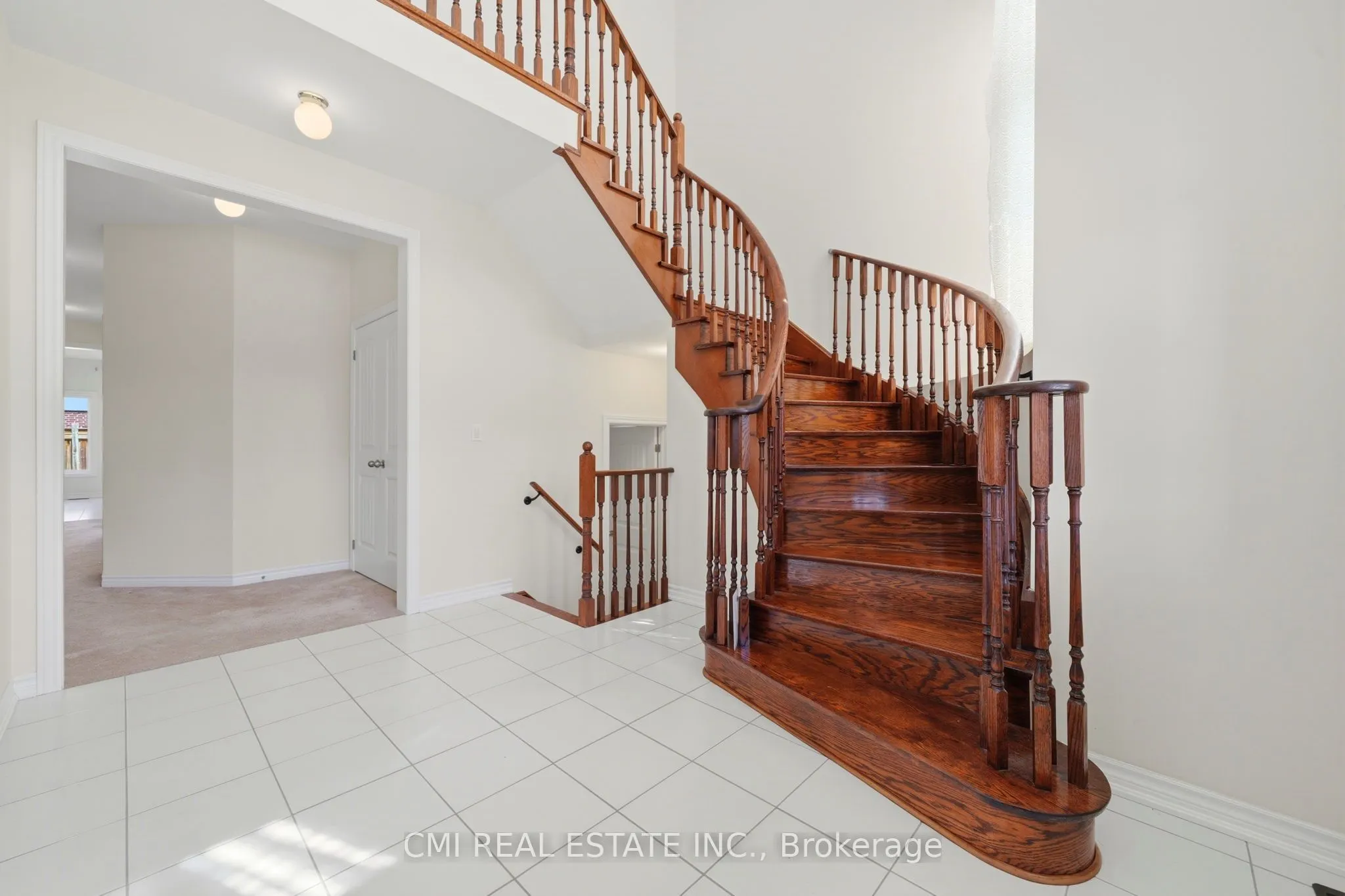 144 Gold Park Gate