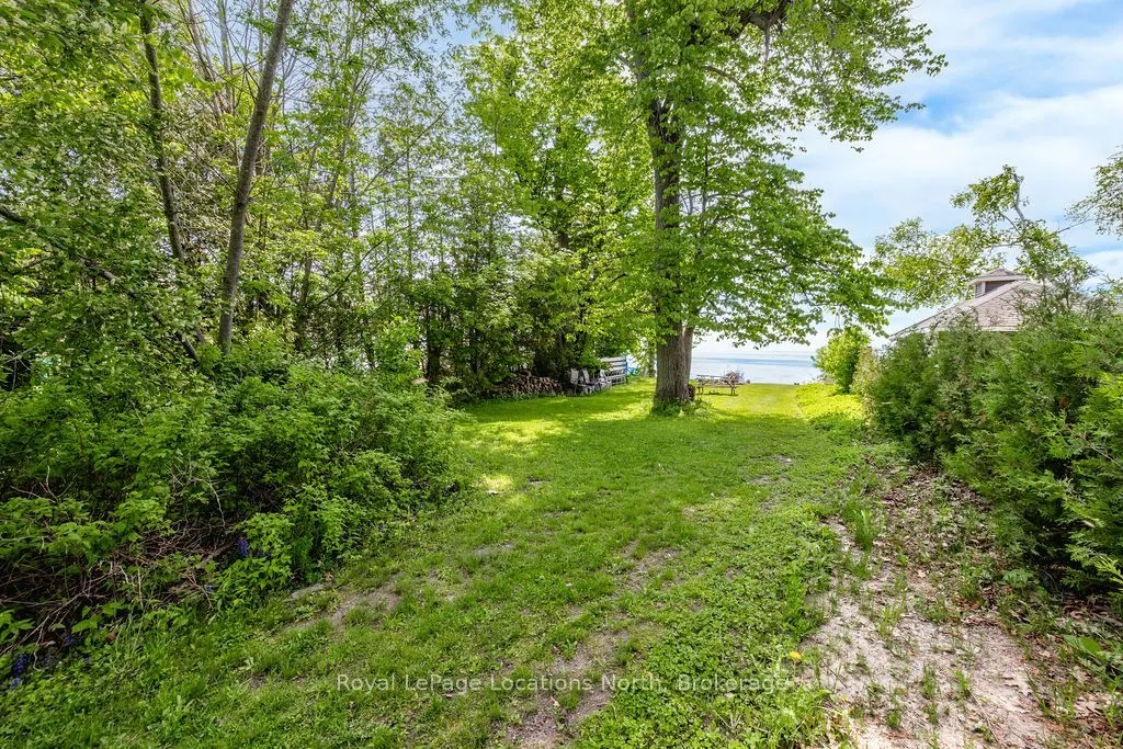 3934 Lakeview Road